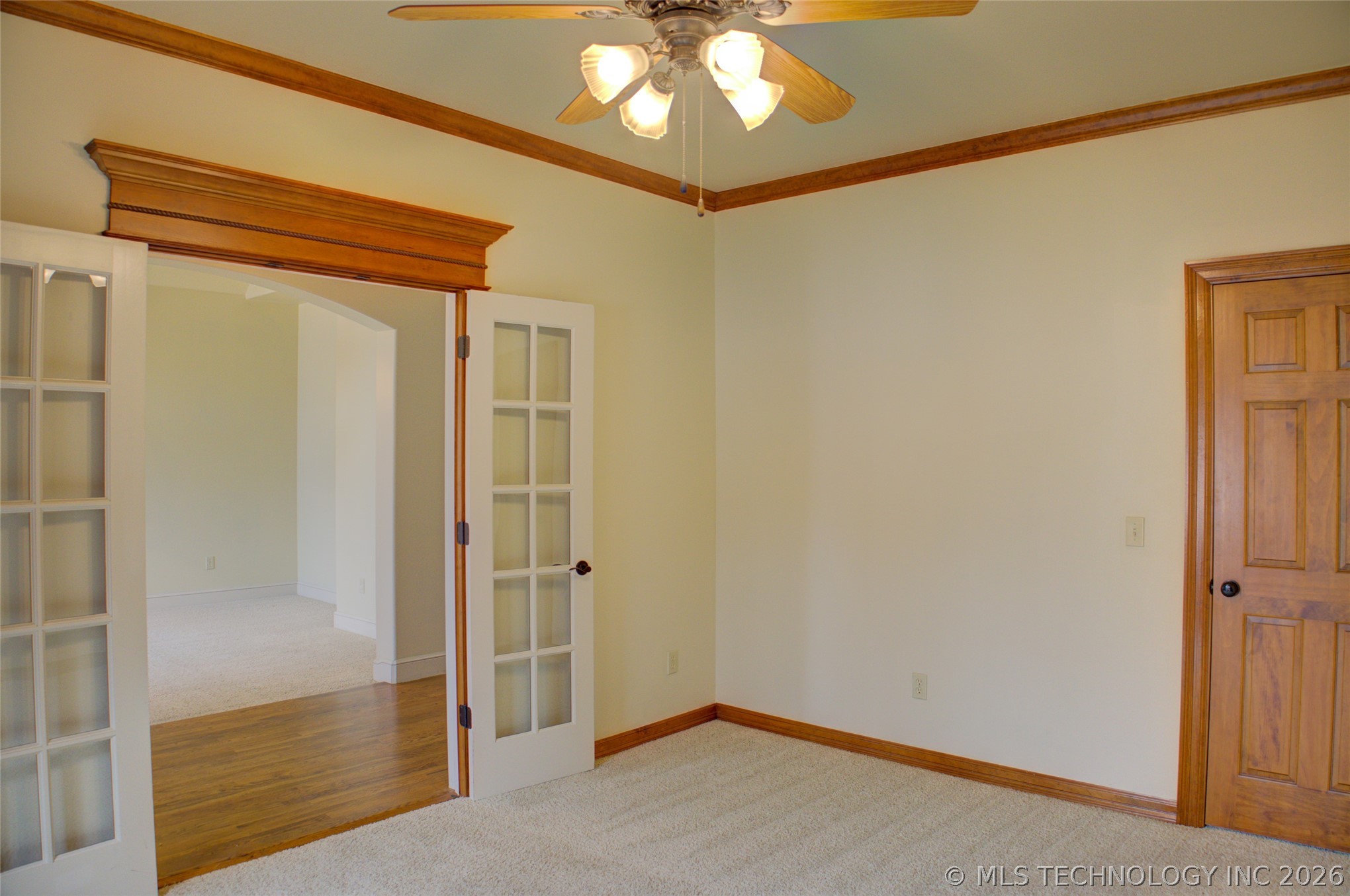 10905 S 89th East Avenue Property Photo 8
