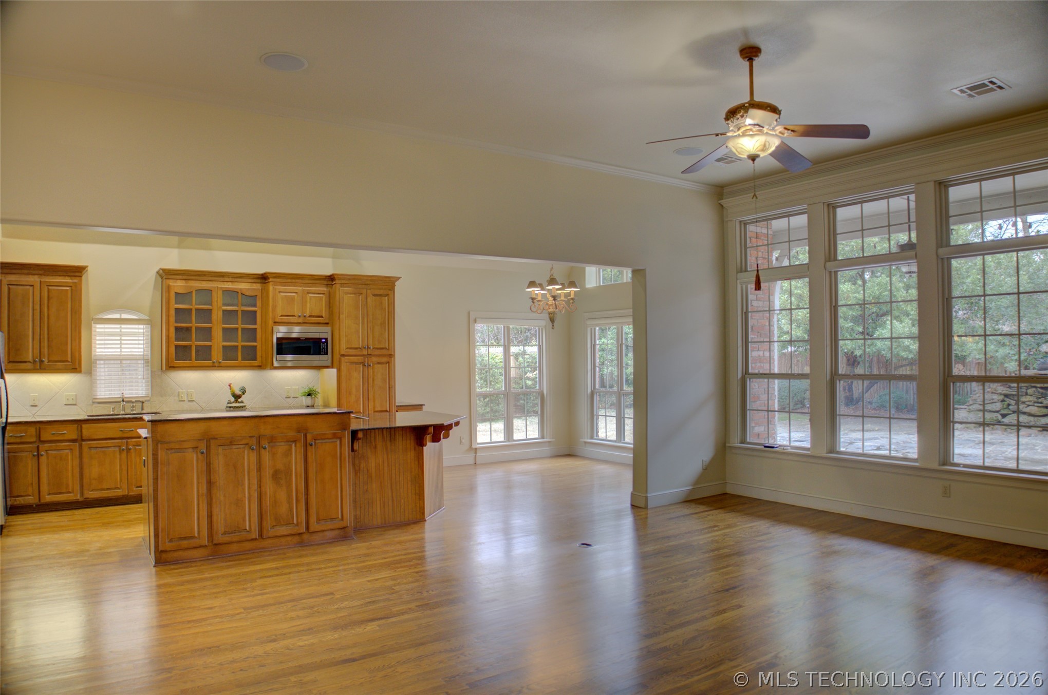 10905 S 89th East Avenue Property Photo 16