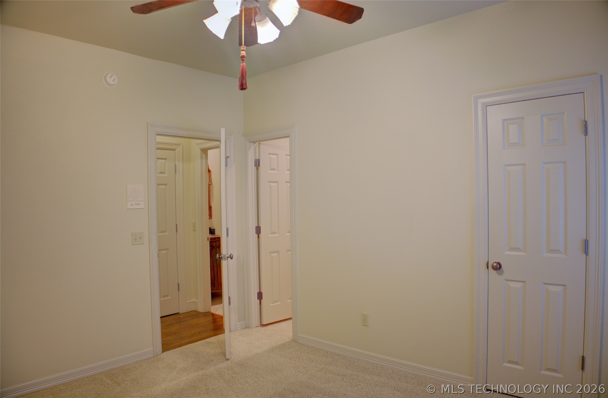 10905 S 89th East Avenue Property Photo 48