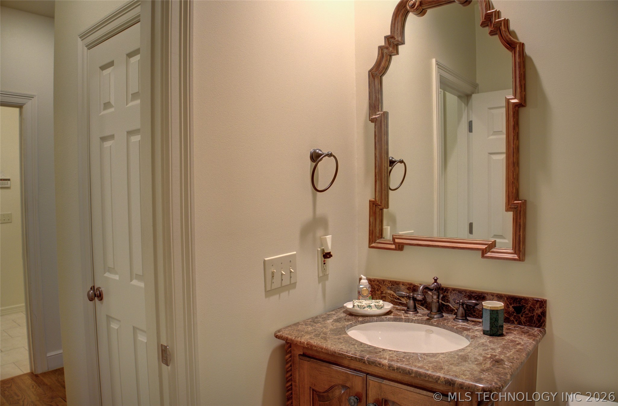 10905 S 89th East Avenue Property Photo 49