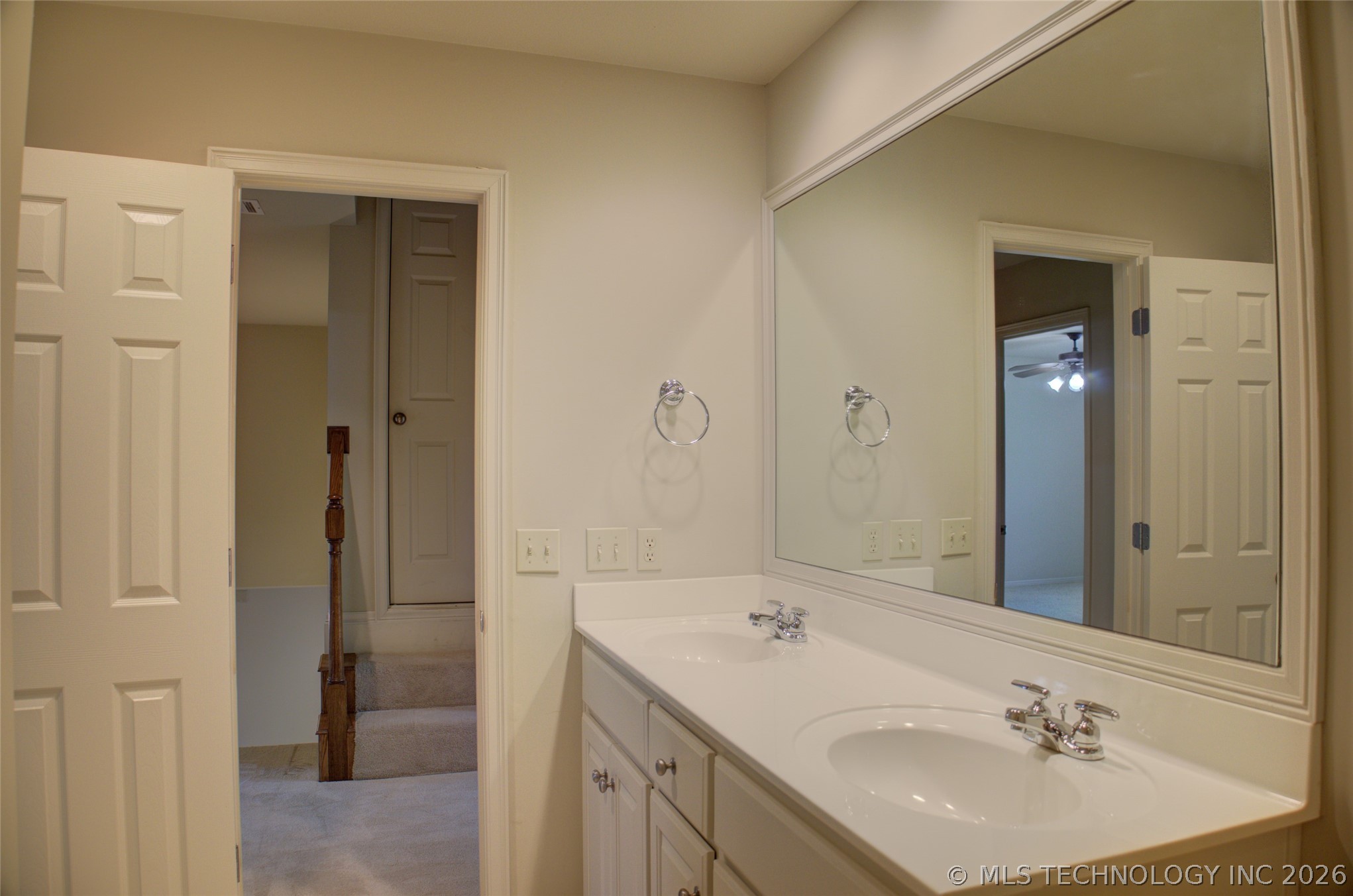 10905 S 89th East Avenue Property Photo 55