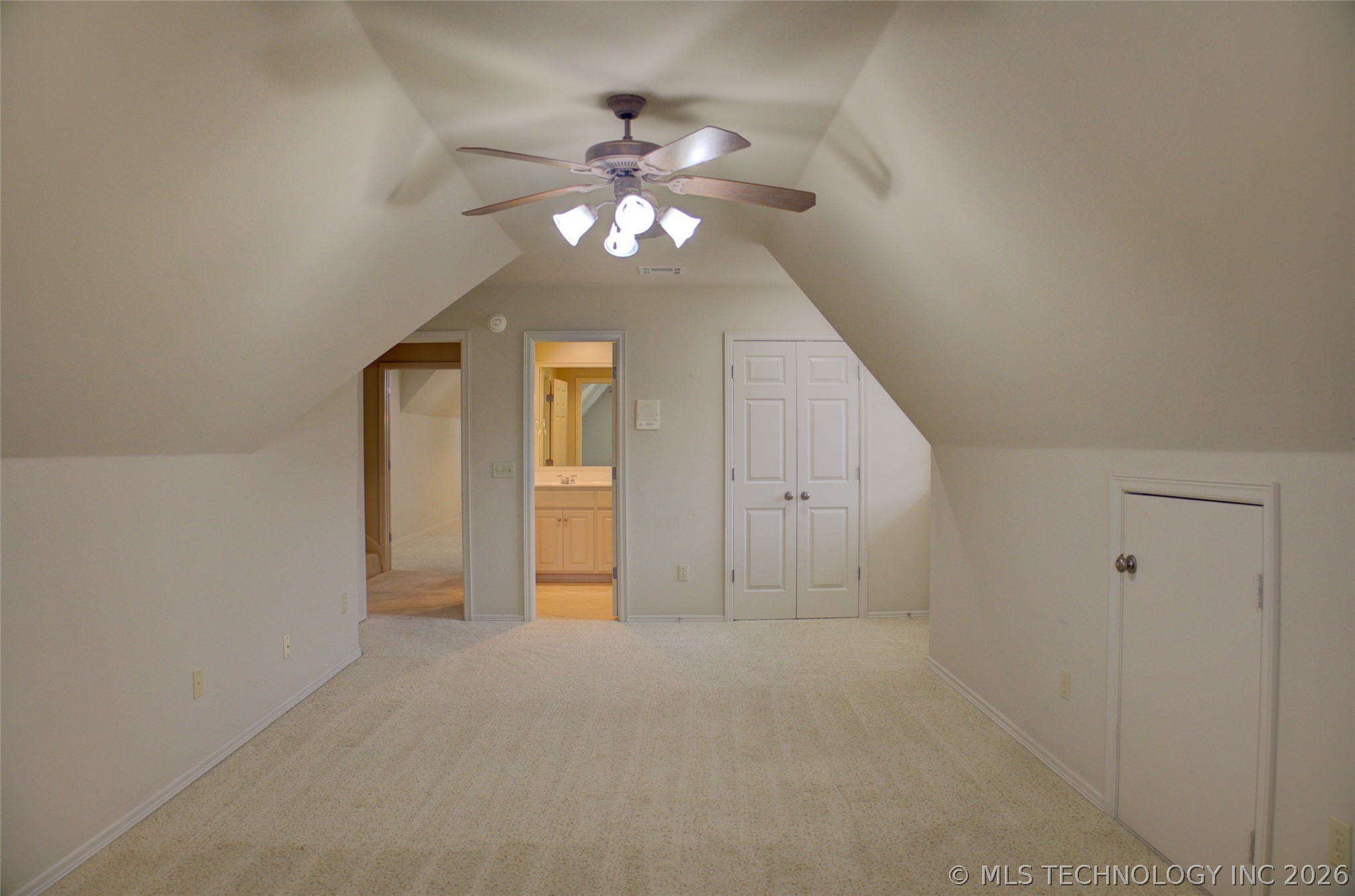 10905 S 89th East Avenue Property Photo 57
