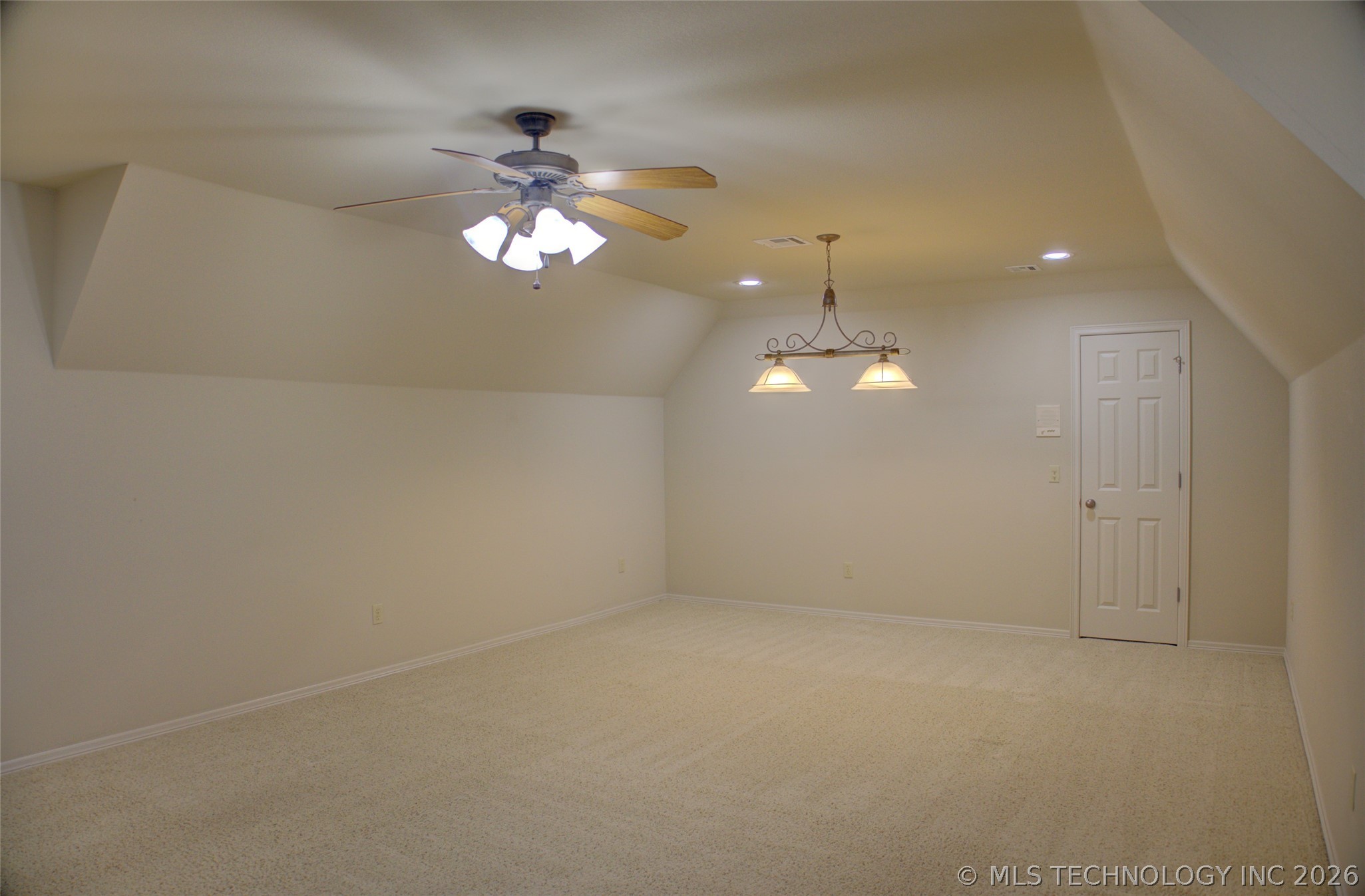 10905 S 89th East Avenue Property Photo 61