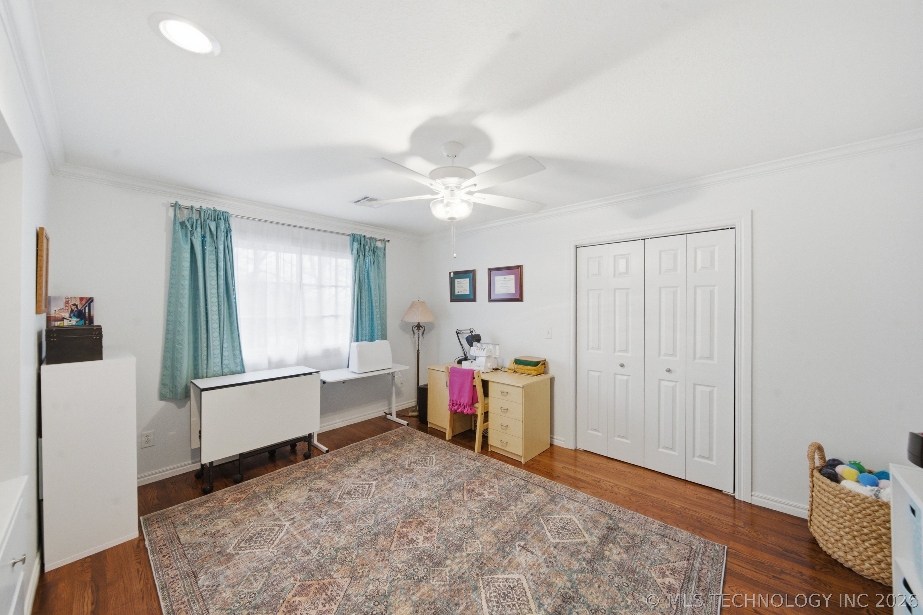 1202 E 28th Street Property Photo 31