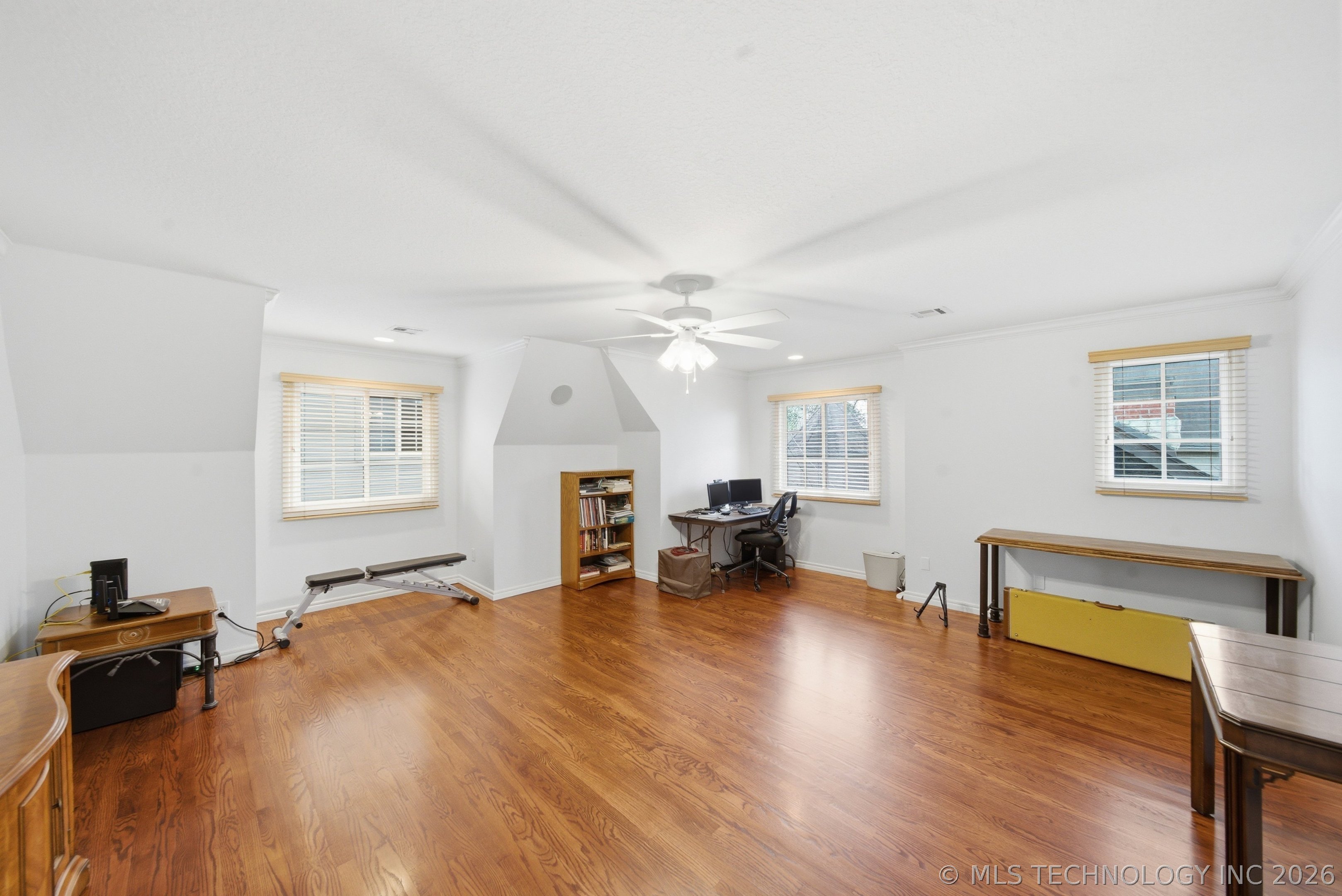 1202 E 28th Street Property Photo 36