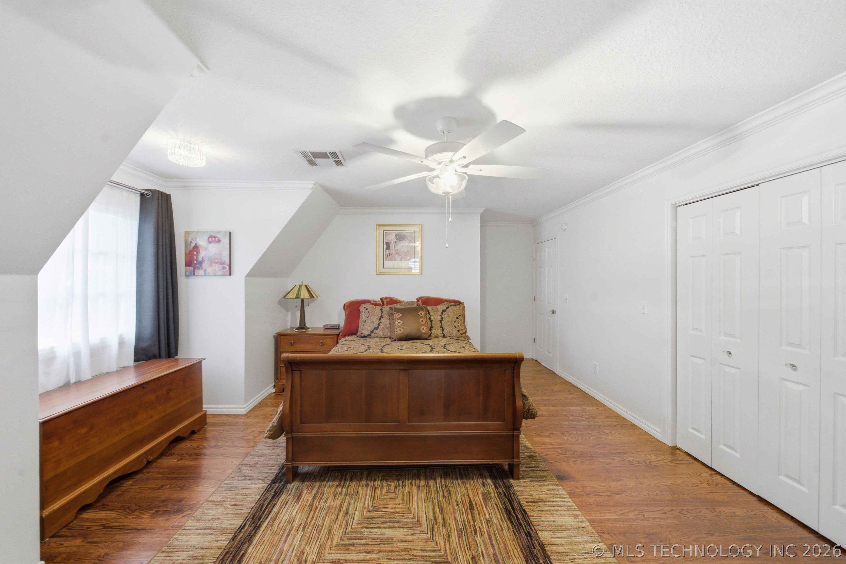 1202 E 28th Street Property Photo 40