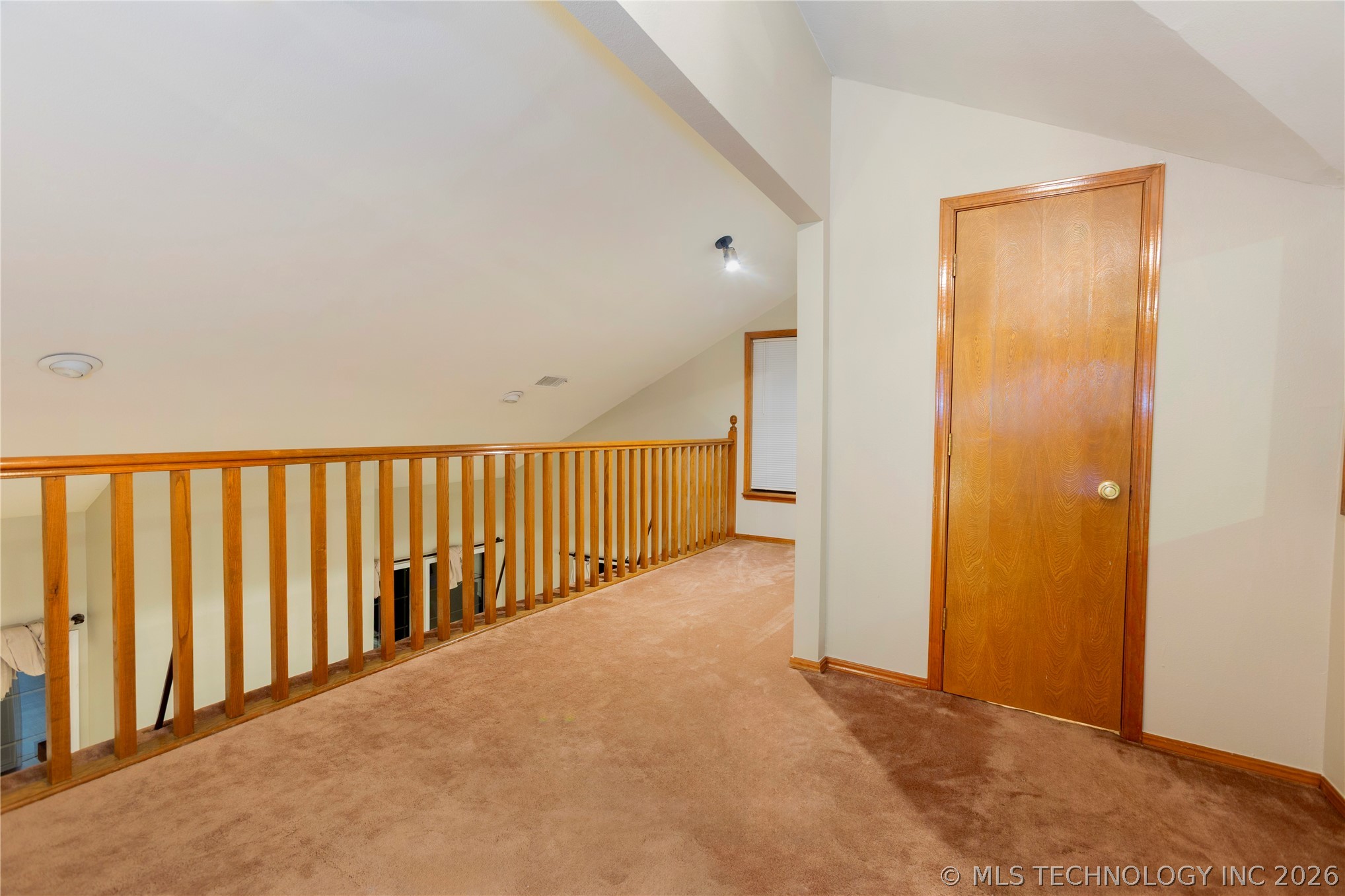 211 N State Street Property Photo 26