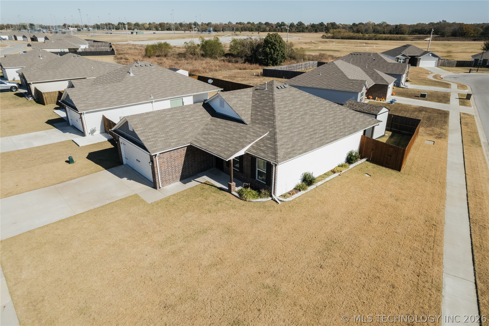 10715 N 101 East Court E Property Photo 3