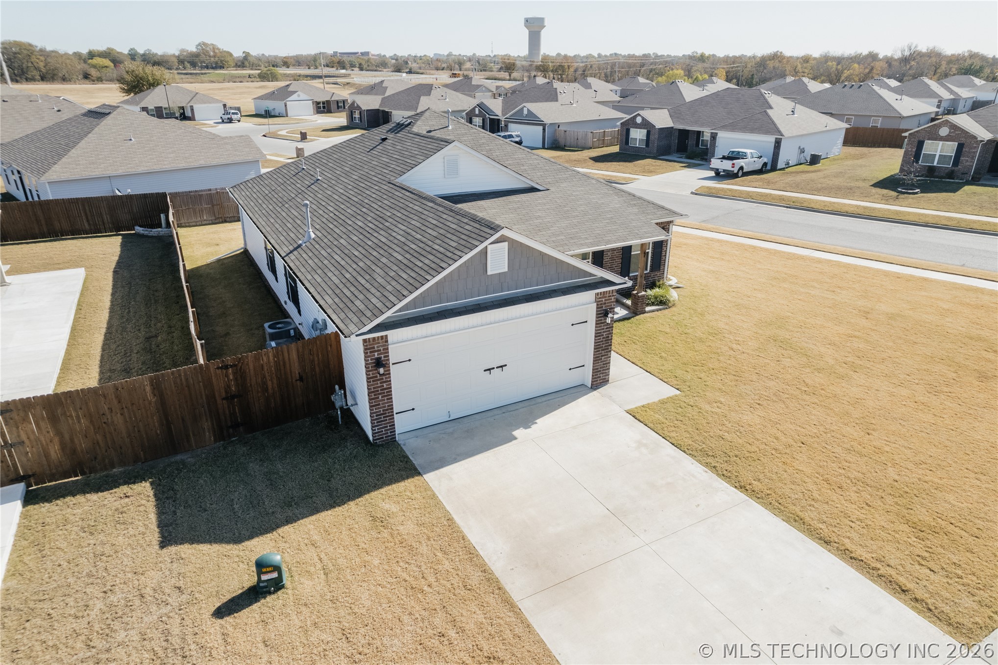 10715 N 101 East Court E Property Photo 4