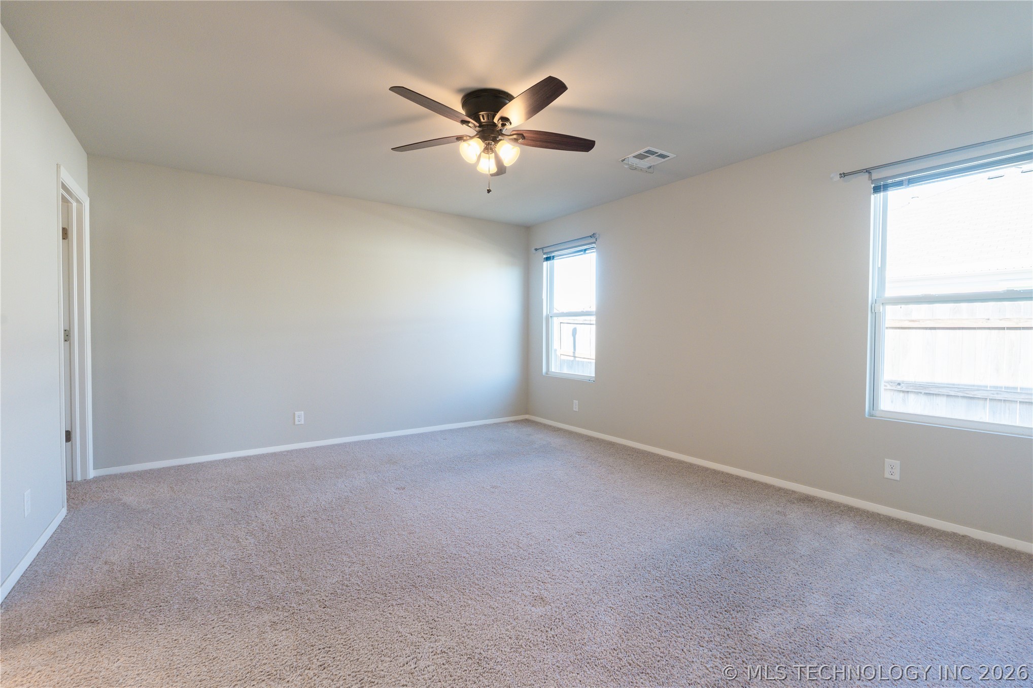 10715 N 101 East Court E Property Photo 6