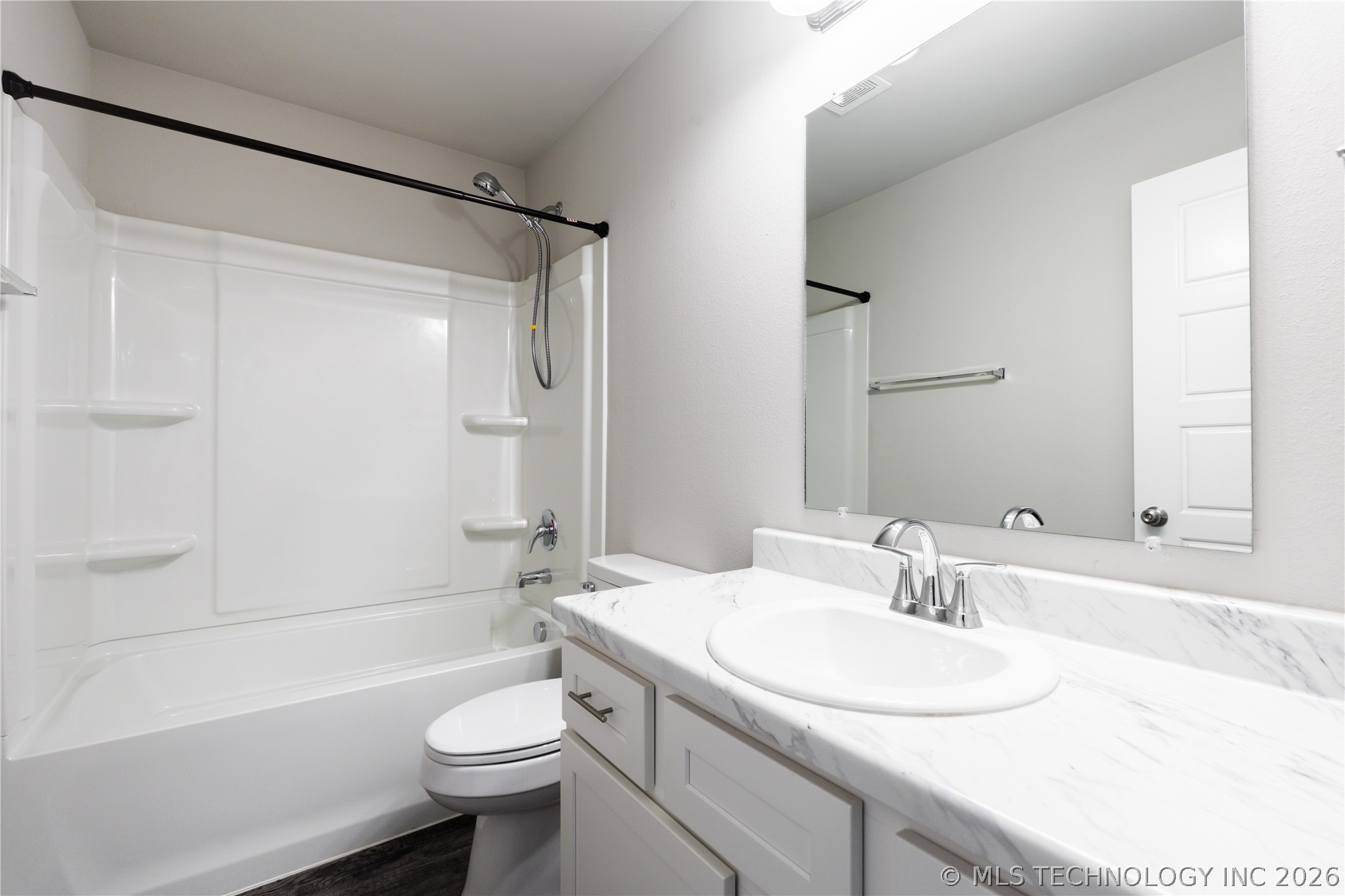 10715 N 101 East Court E Property Photo 13