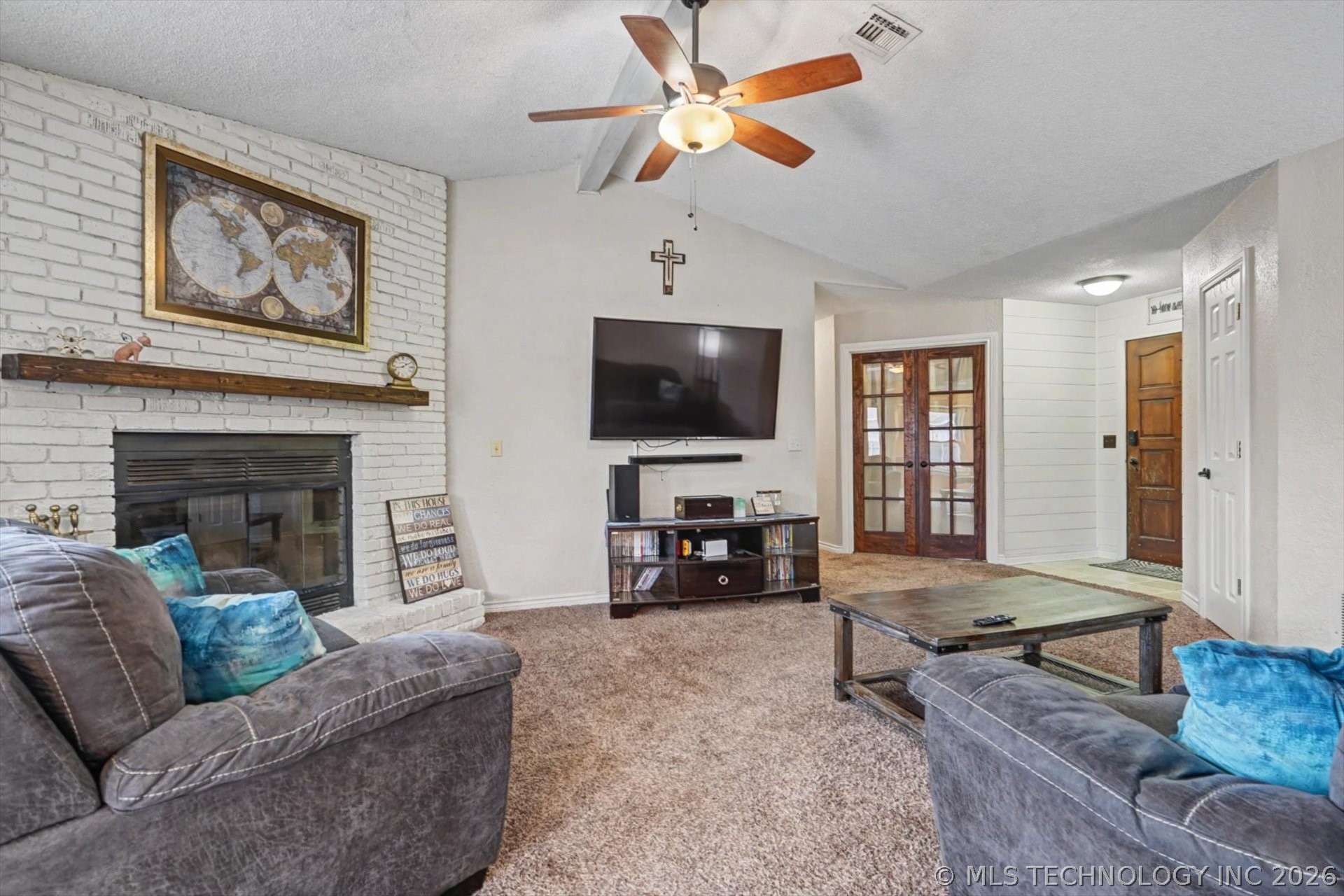 3809 S Poplar Avenue Property Photo 9