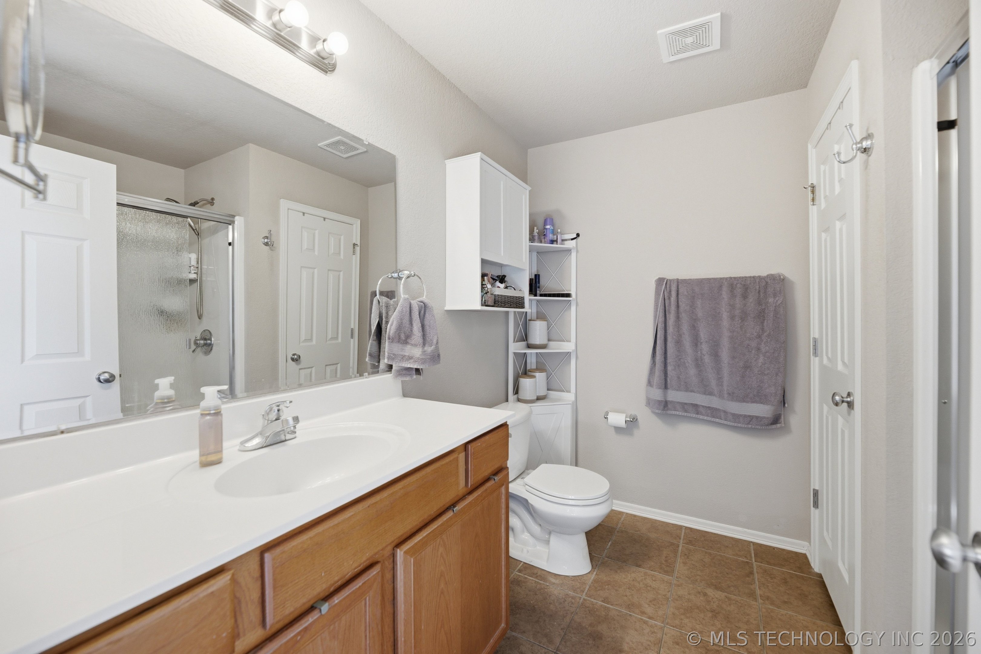 10705 N 154th East Avenue Property Photo 21