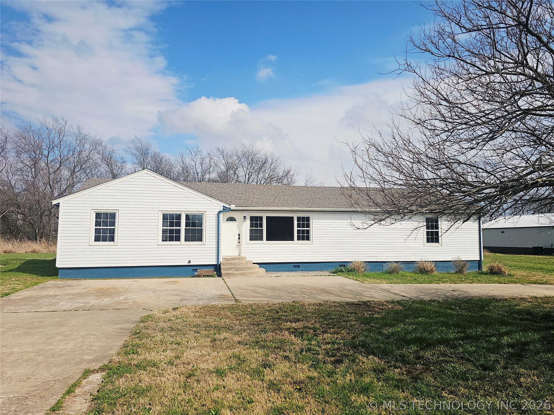 19271 S 4079 Road Property Photo 16