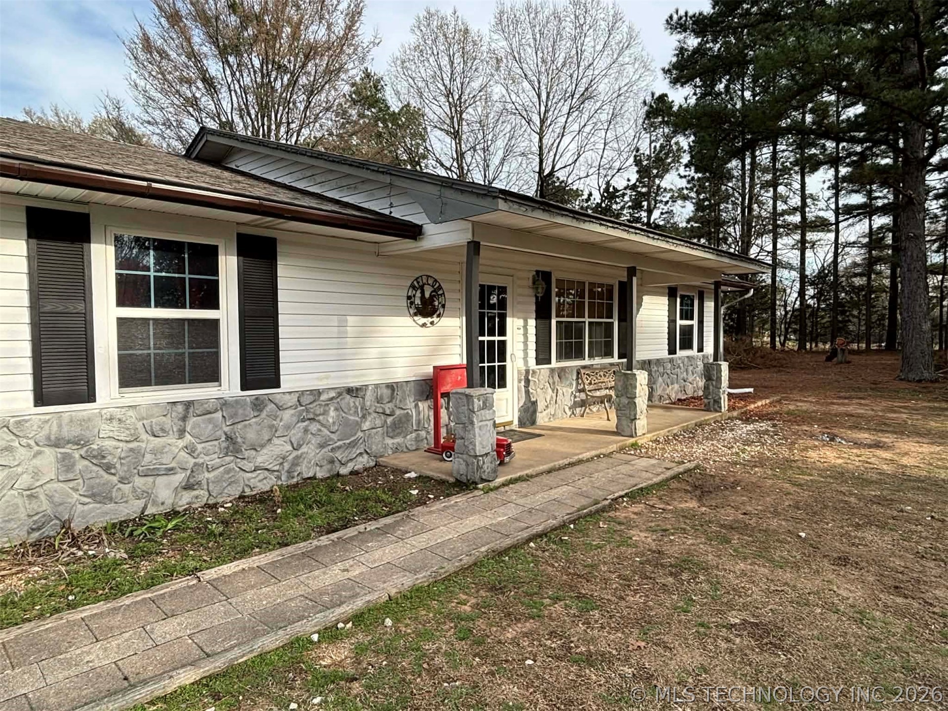 3876 S Blackberry Lane Property Photo 2