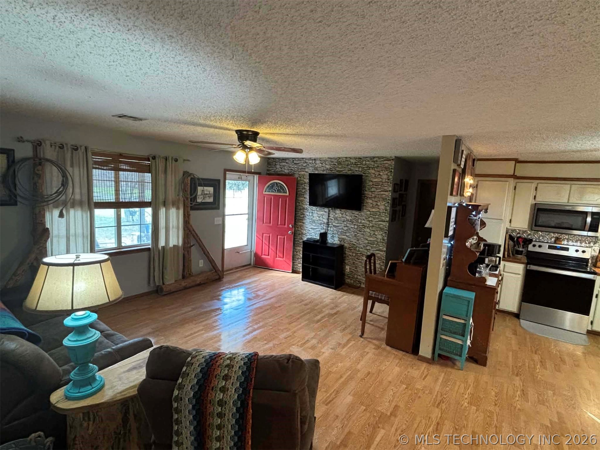3876 S Blackberry Lane Property Photo 16