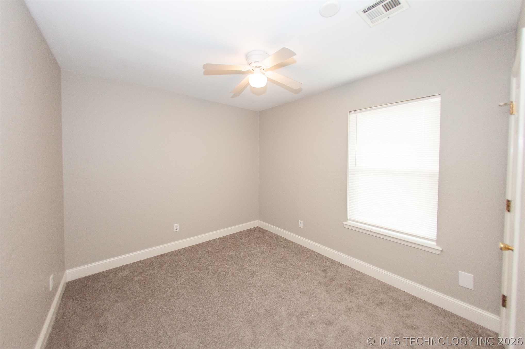 8923 N 119th East Avenue Property Photo 13