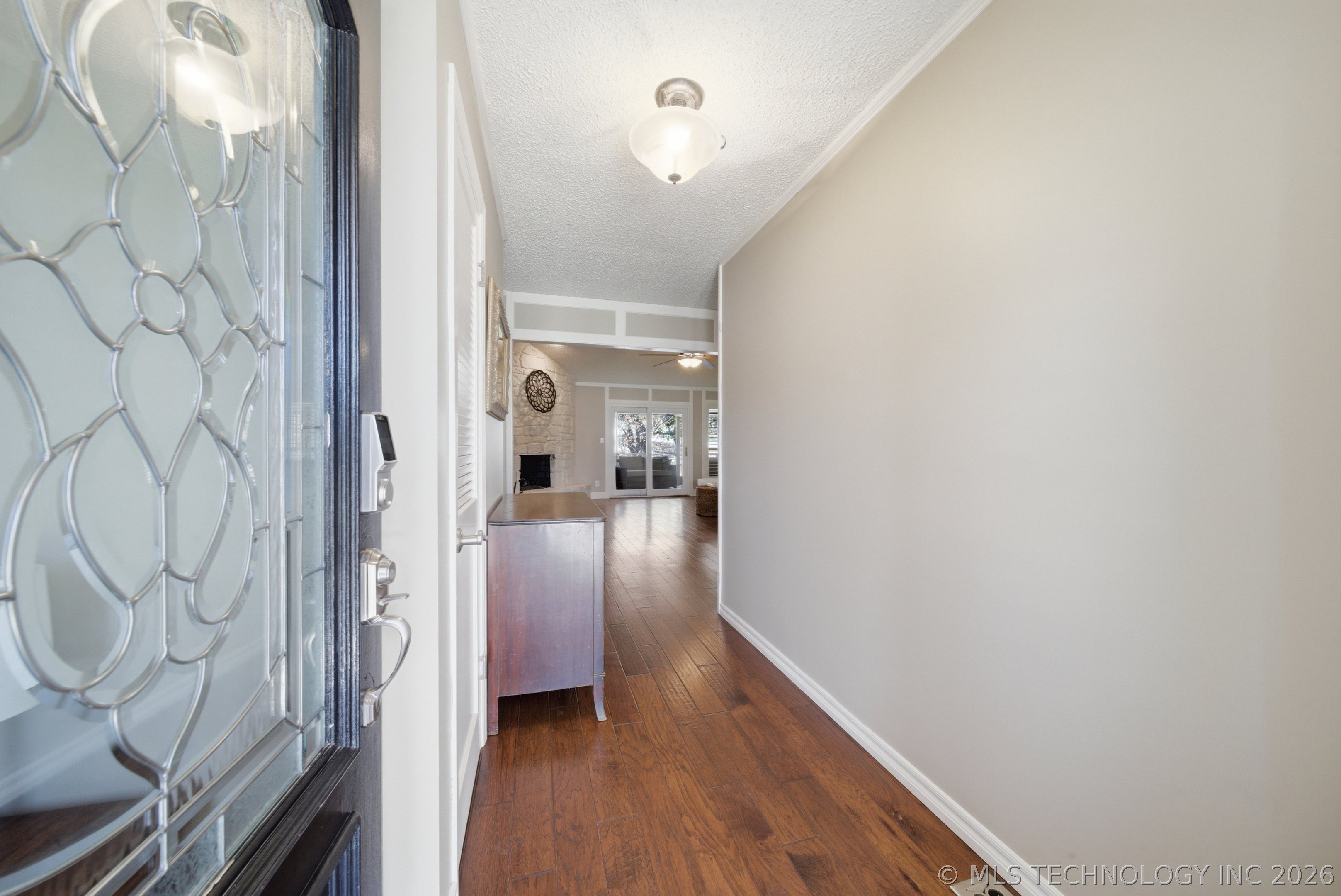 7135 S Columbia Avenue Property Photo 6