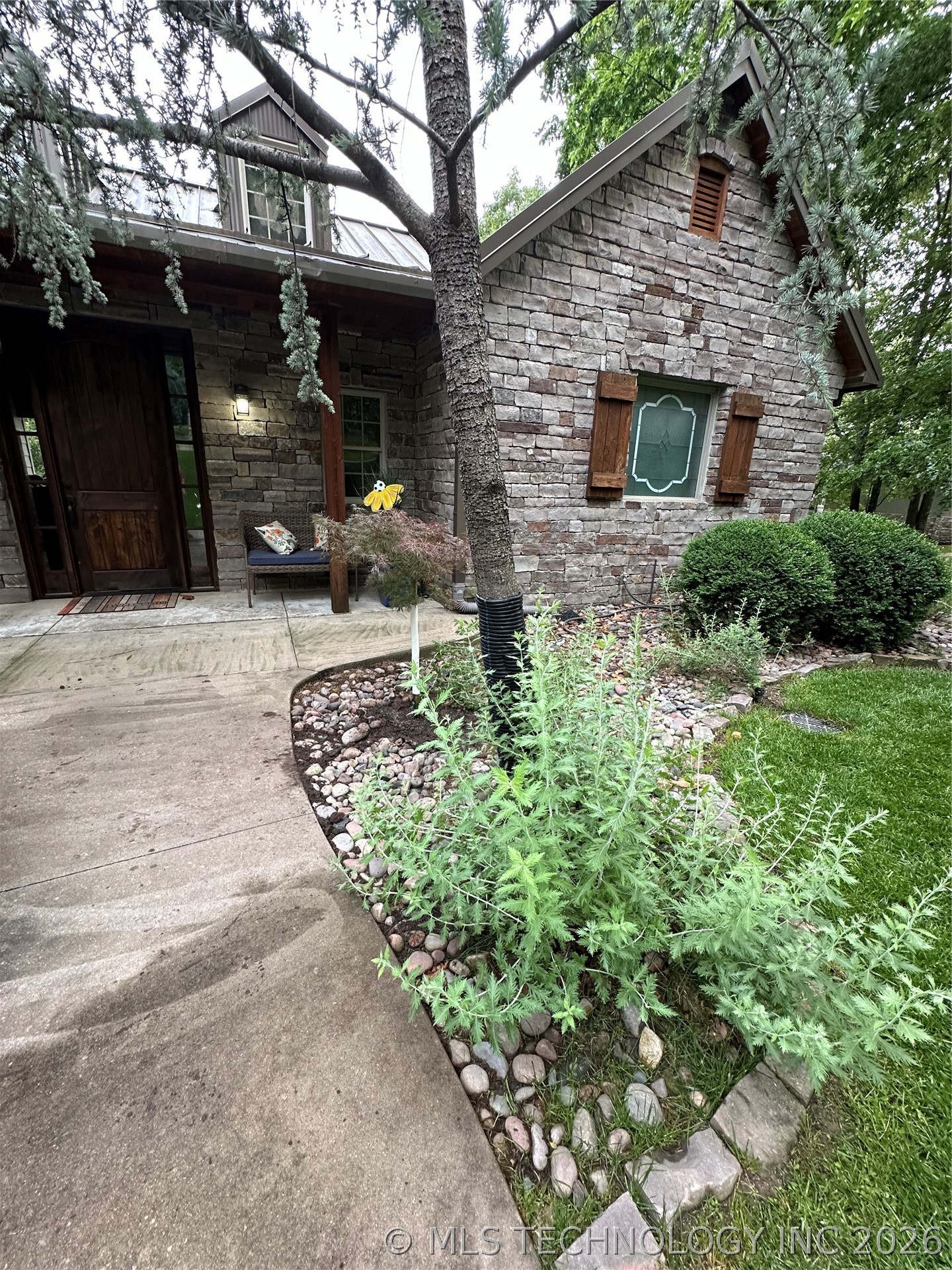33689 Spruce Grouse Lane Property Photo 3