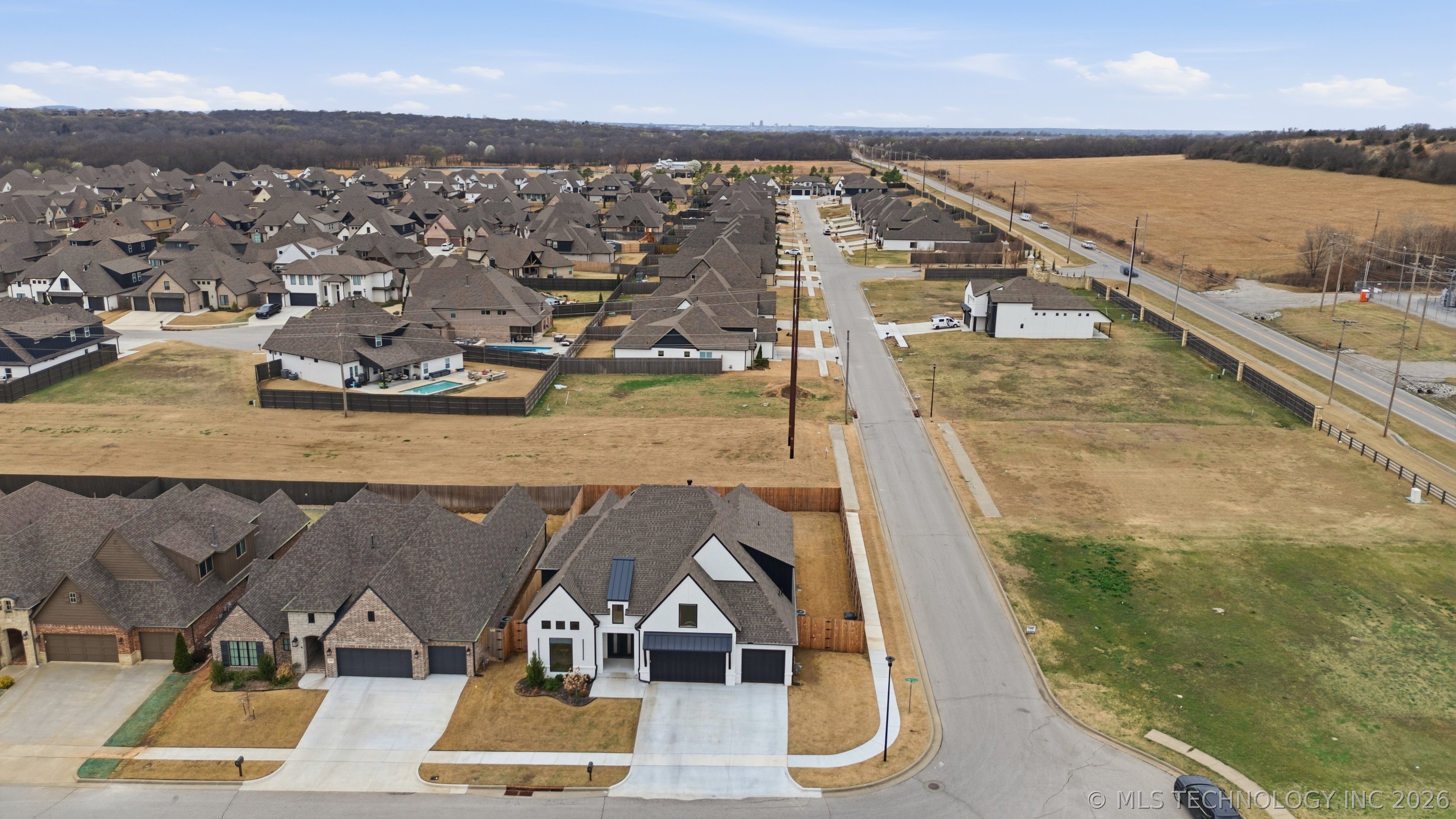 16978 E 41st Place Property Photo 46