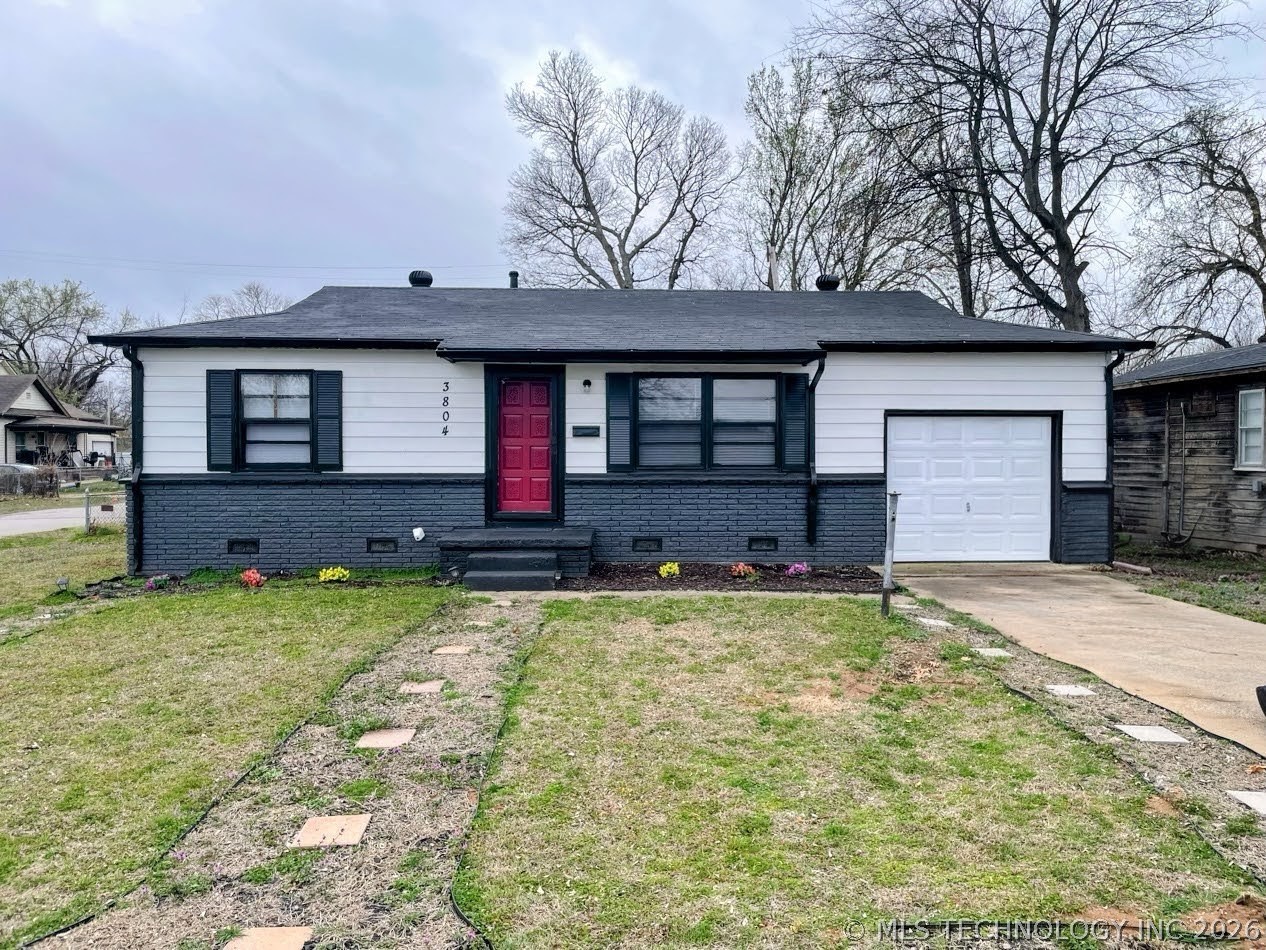 3804 W 4th Street Property Photo 1