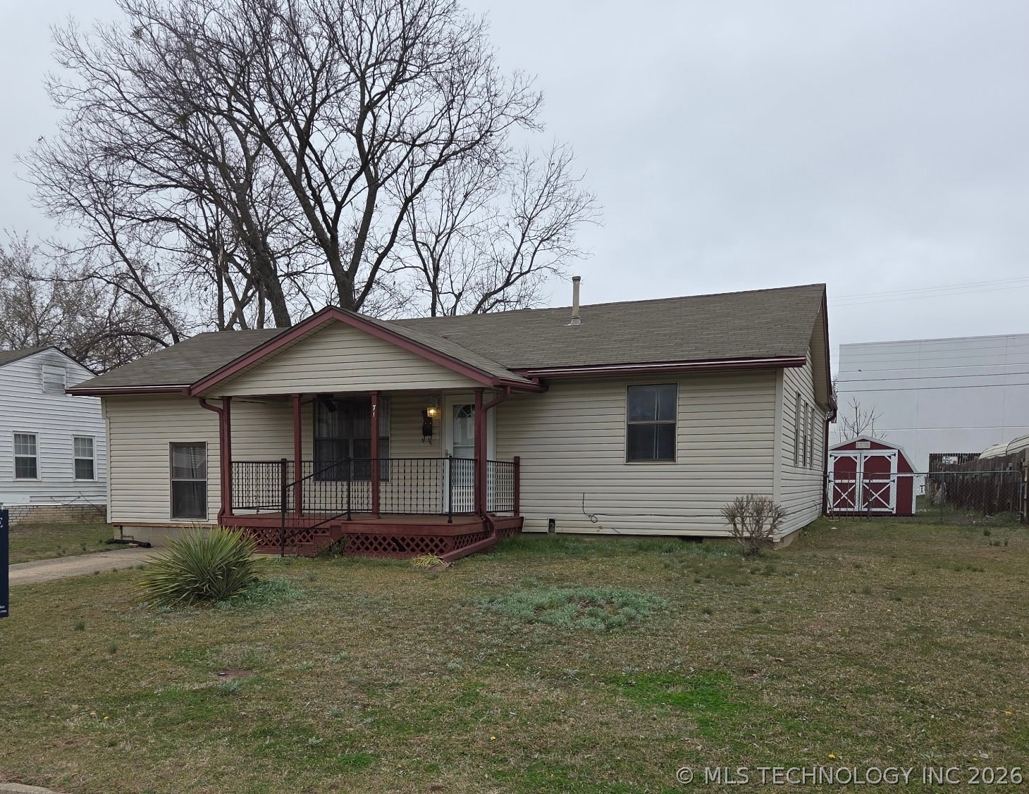 71 W Mary Lynn Drive Property Photo 1