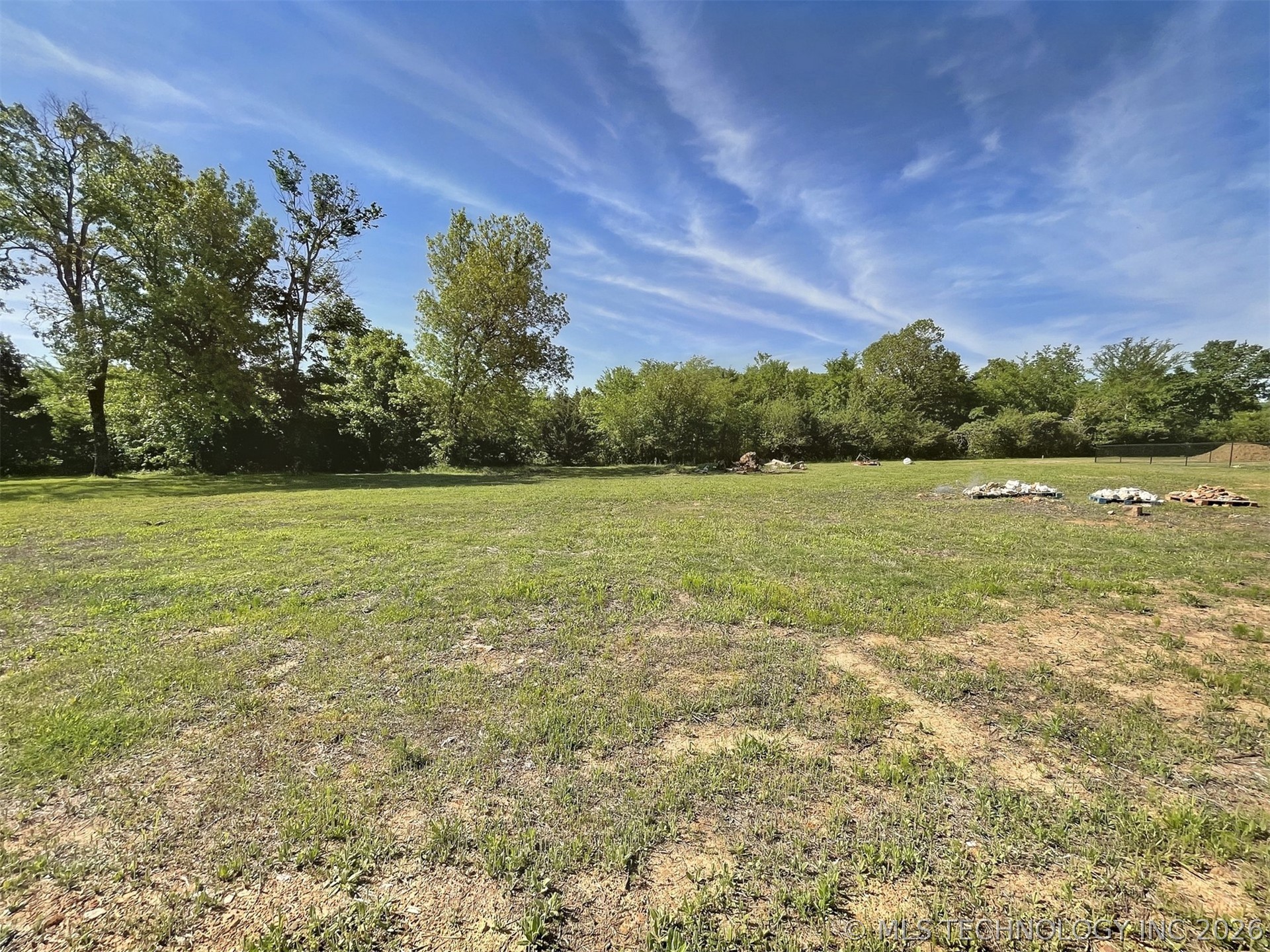 16845 W Sierra Circle Property Photo 3