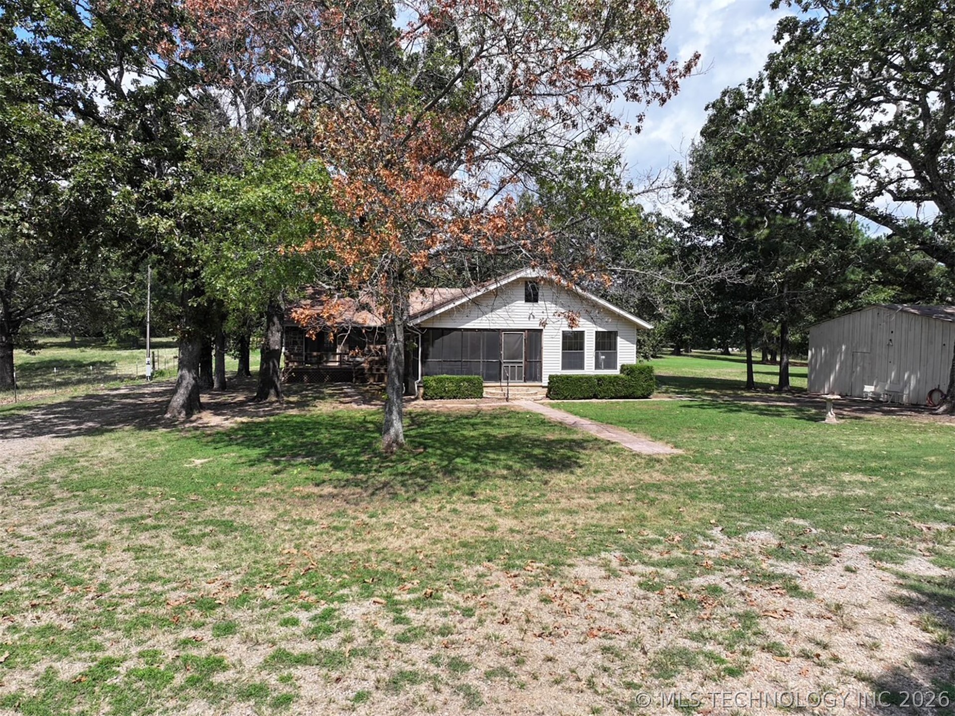 104001 S 4480 Road Property Photo 1