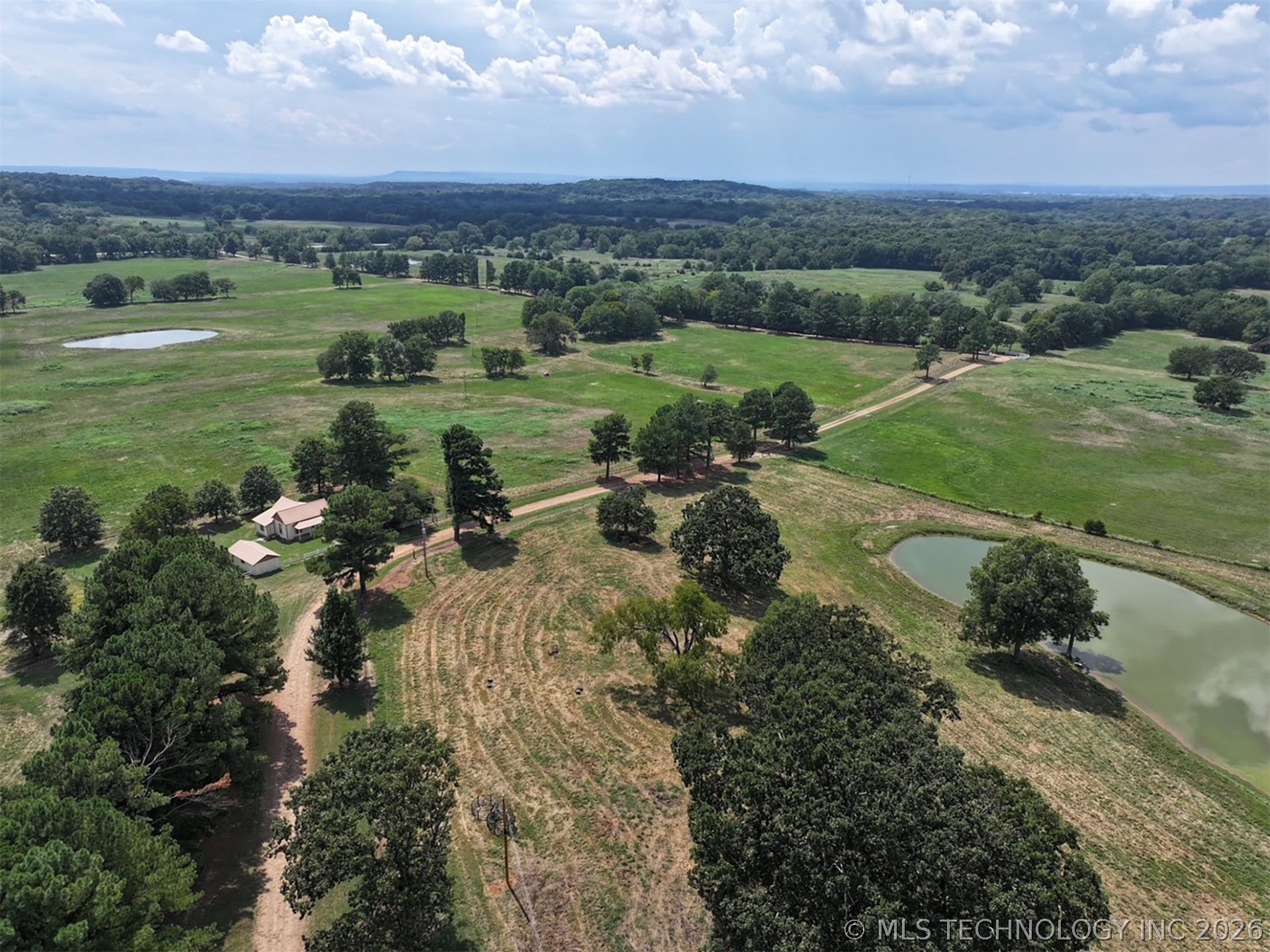104001 S 4480 Road Property Photo 18