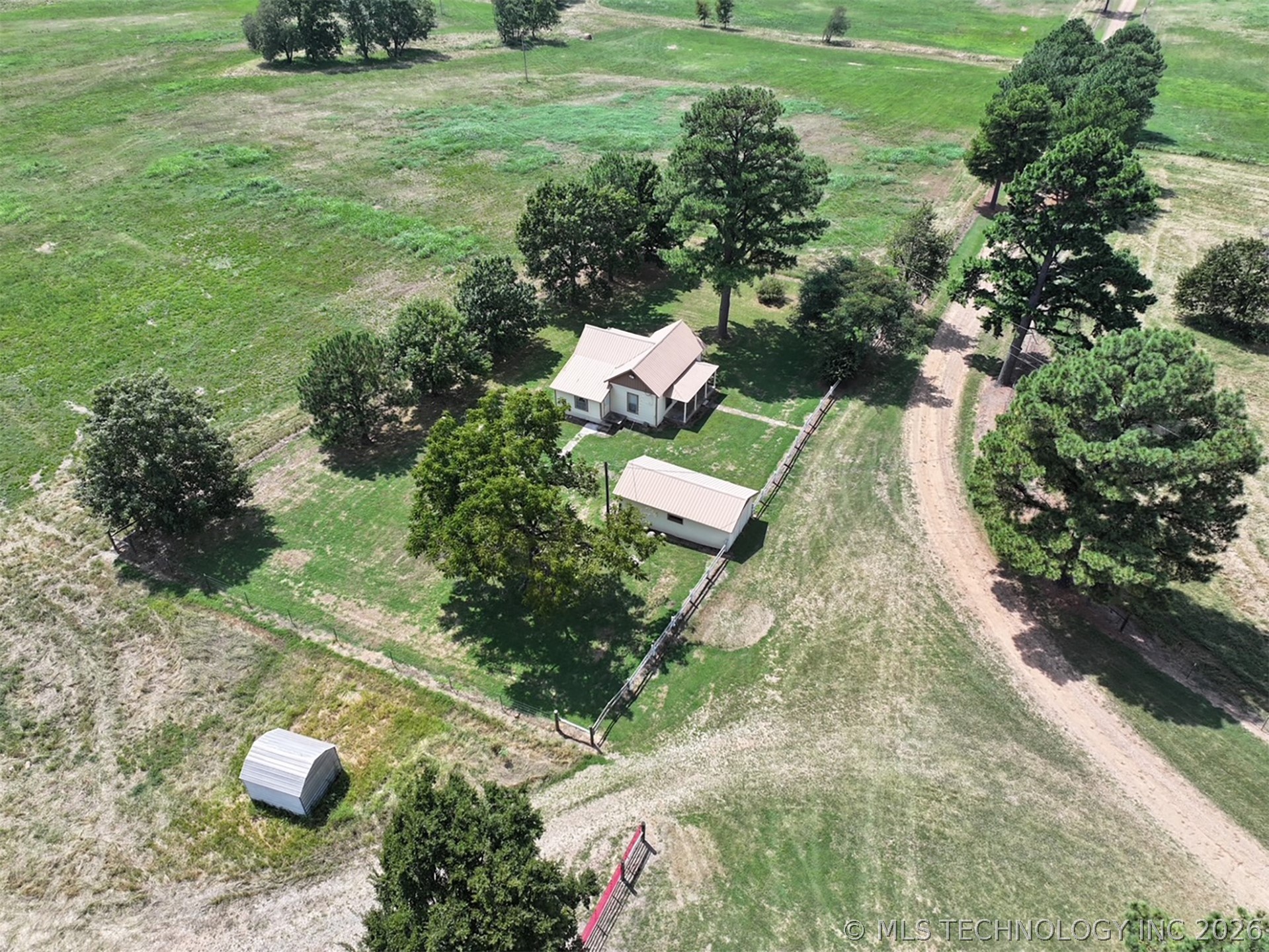 104001 S 4480 Road Property Photo 20