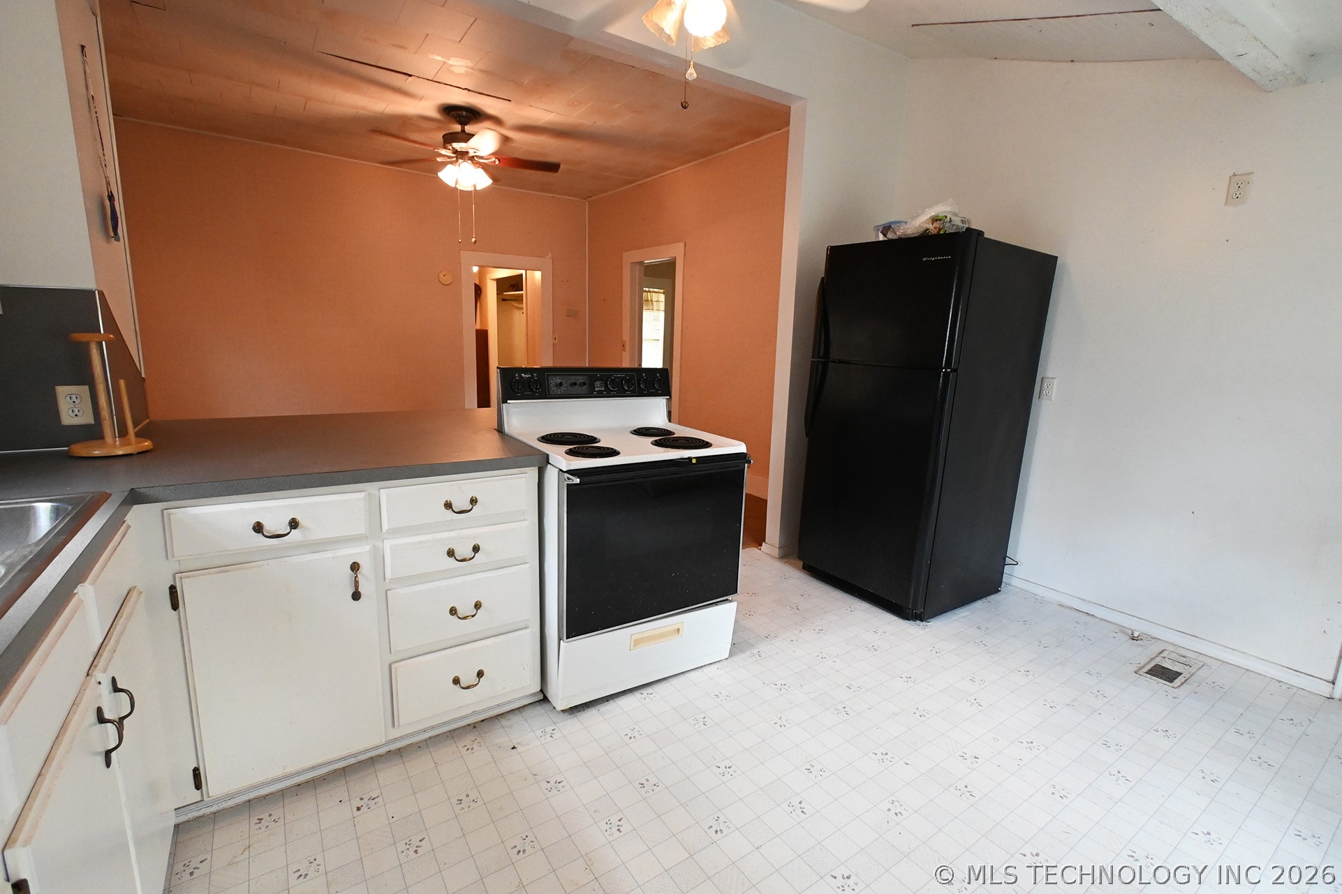 104001 S 4480 Road Property Photo 76