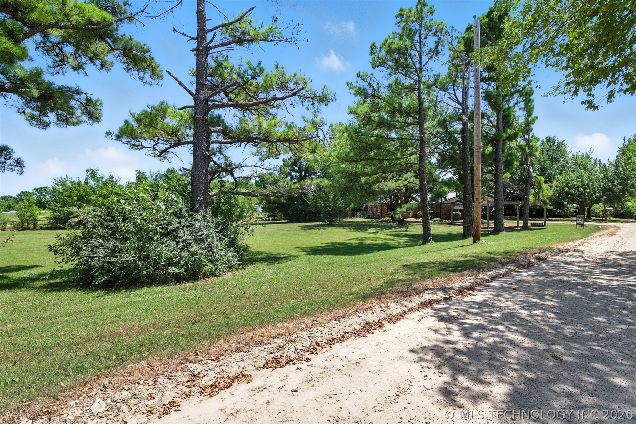18406 S 55th E Property Photo 4