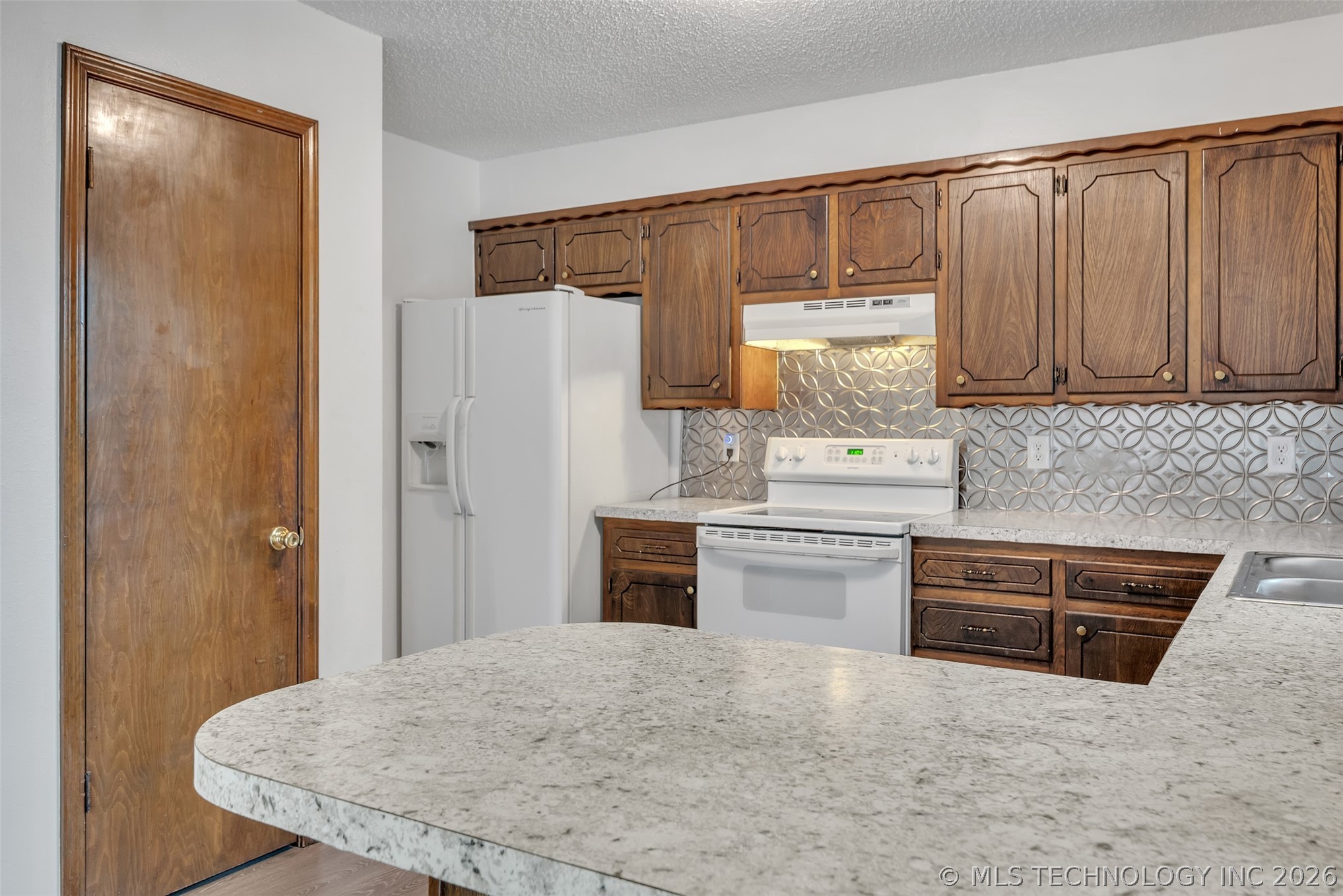 18406 S 55th E Property Photo 23