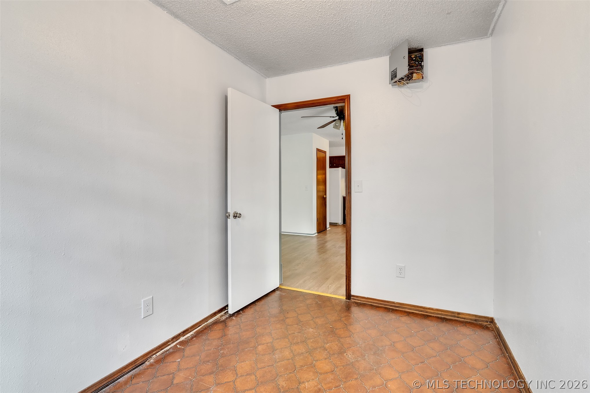 18406 S 55th E Property Photo 38