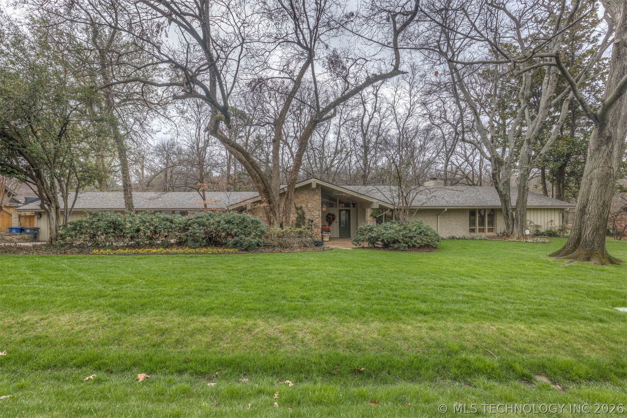 4224 E 74th Street