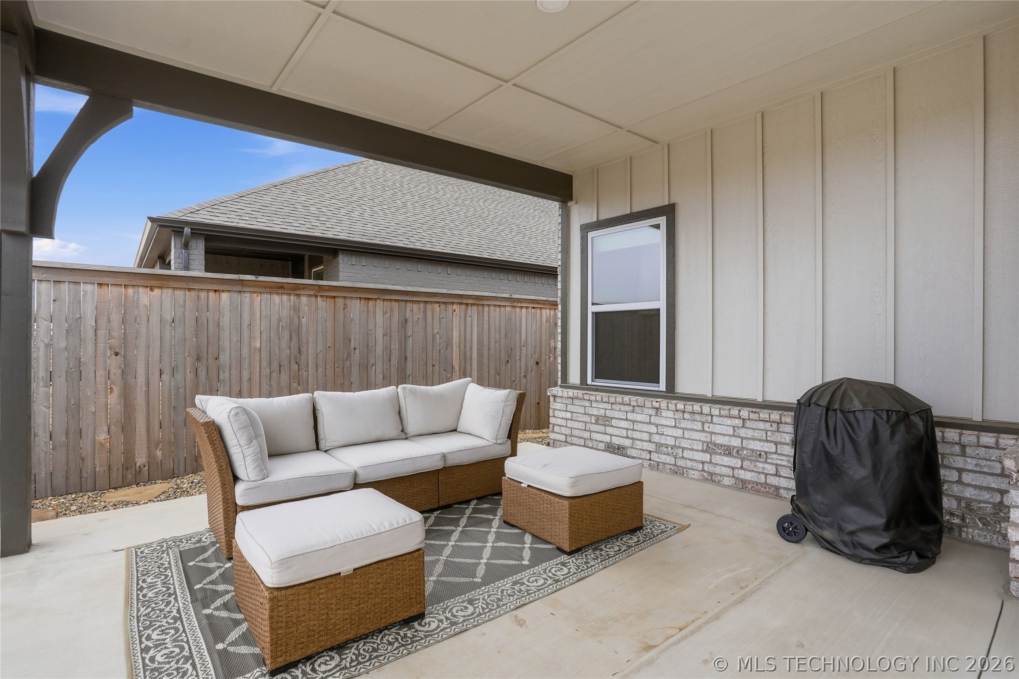 505 S Buffalo Avenue Property Photo 10
