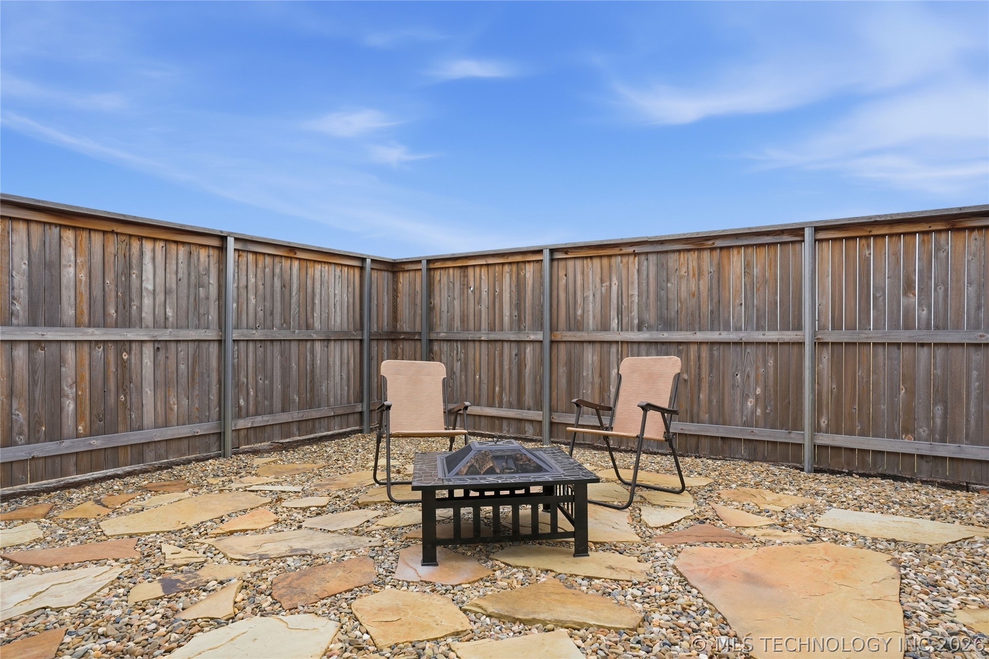 505 S Buffalo Avenue Property Photo 11