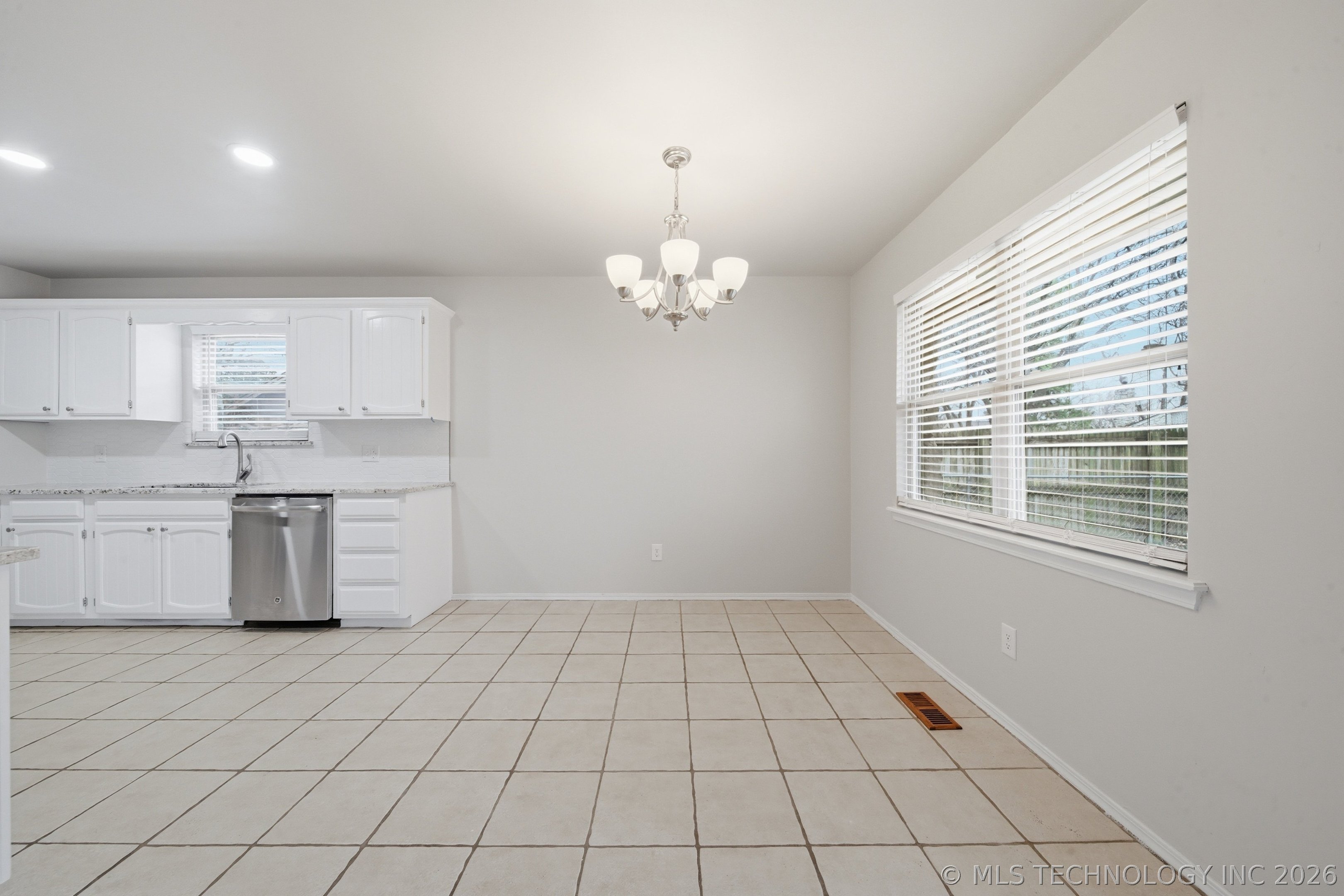 117 W Timberlane Court Property Photo 11