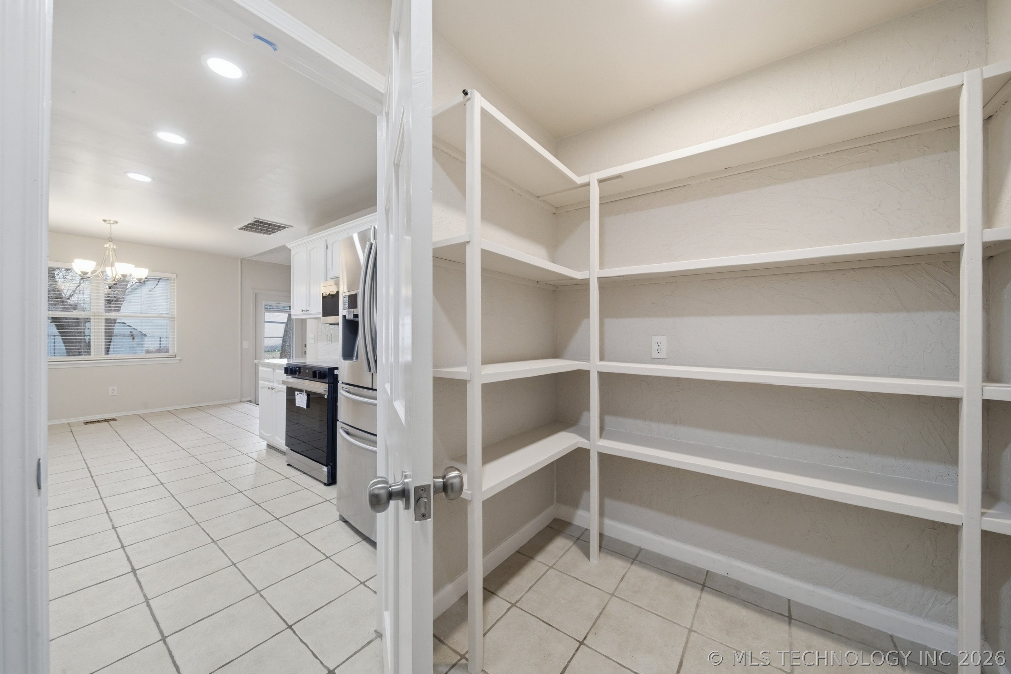 117 W Timberlane Court Property Photo 17