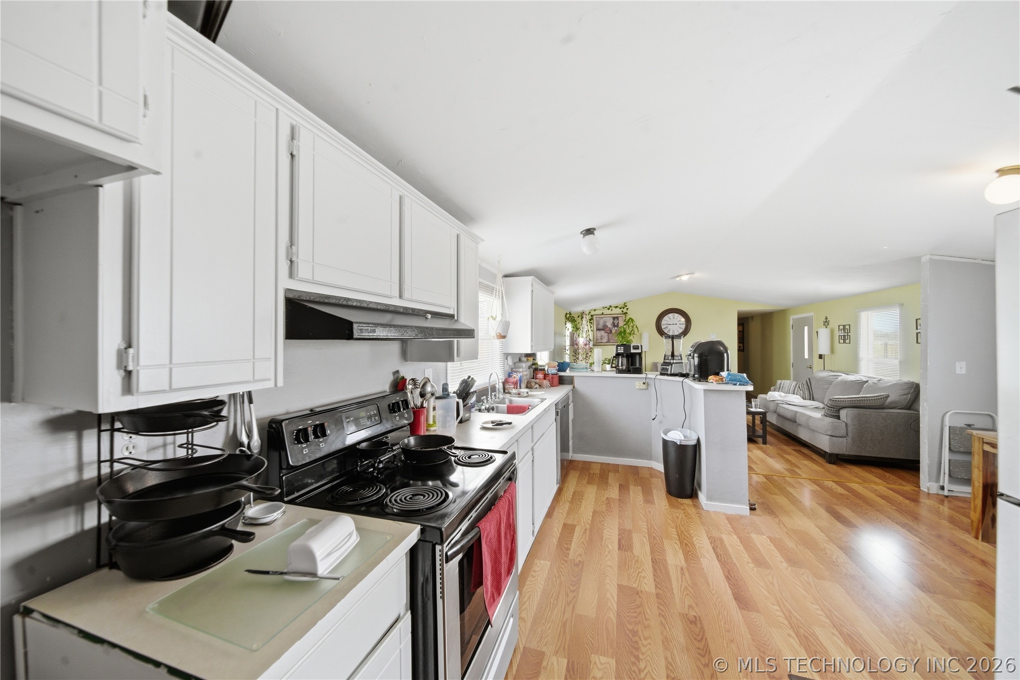2009 E 168th Street N Property Photo 13