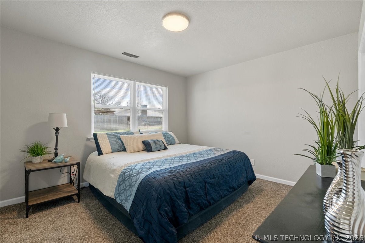 2527 S 110th East Avenue Property Photo 19