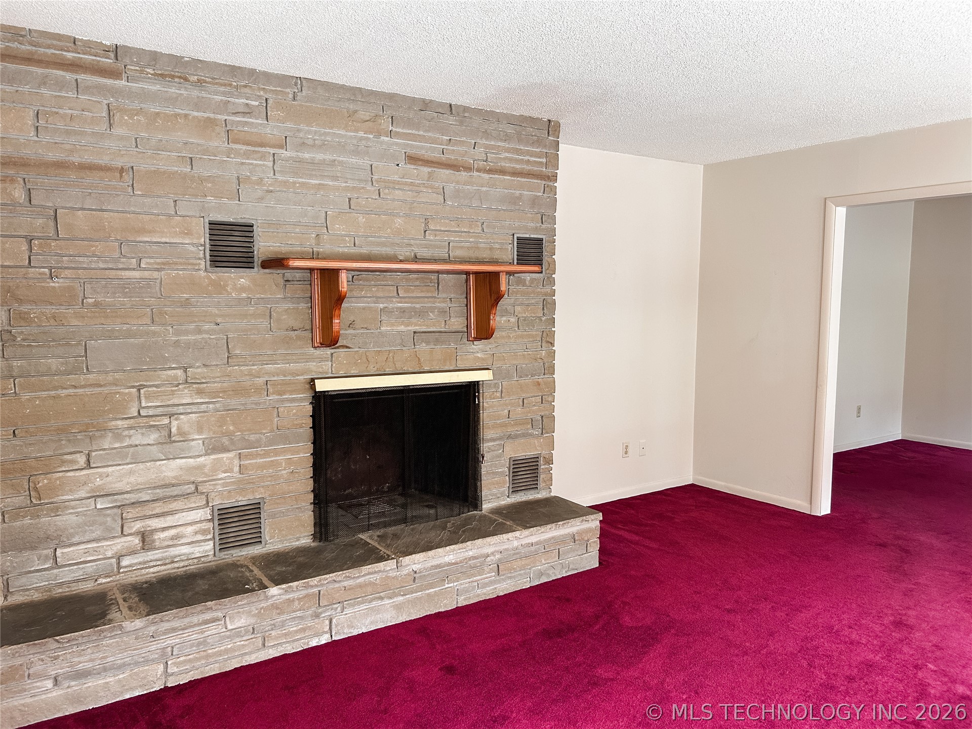 222 E Bk 705 Road Property Photo 11