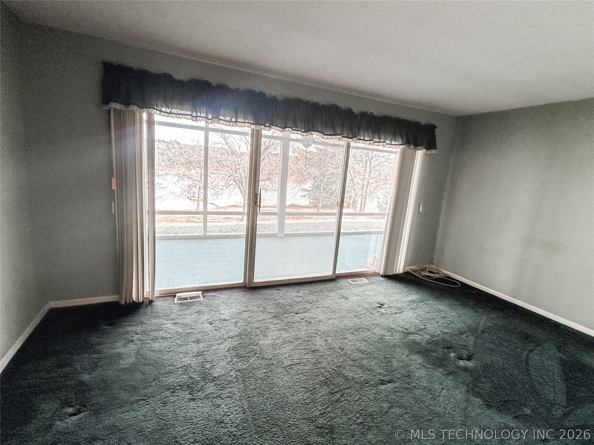 222 E Bk 705 Road Property Photo 19
