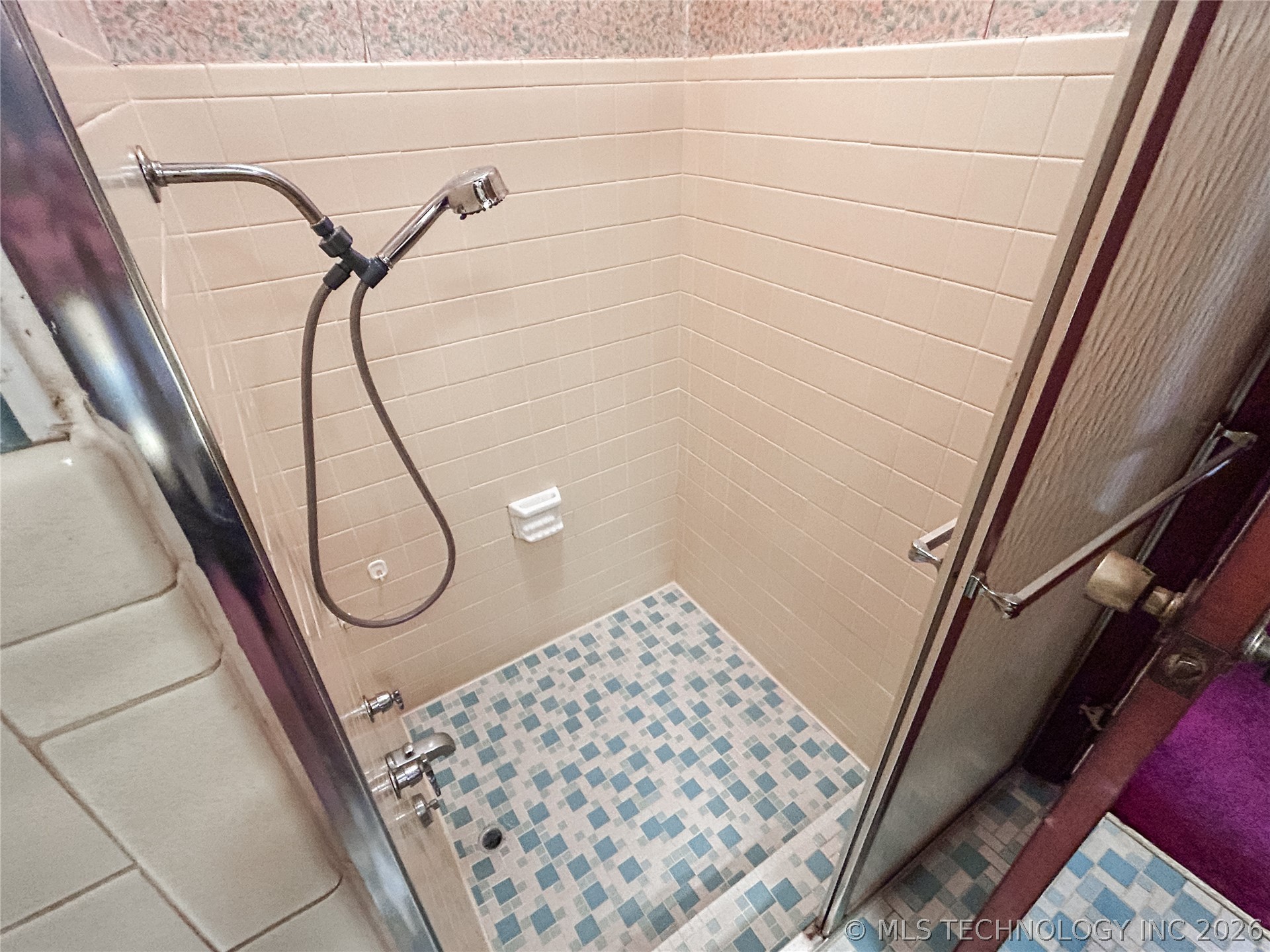 222 E Bk 705 Road Property Photo 26