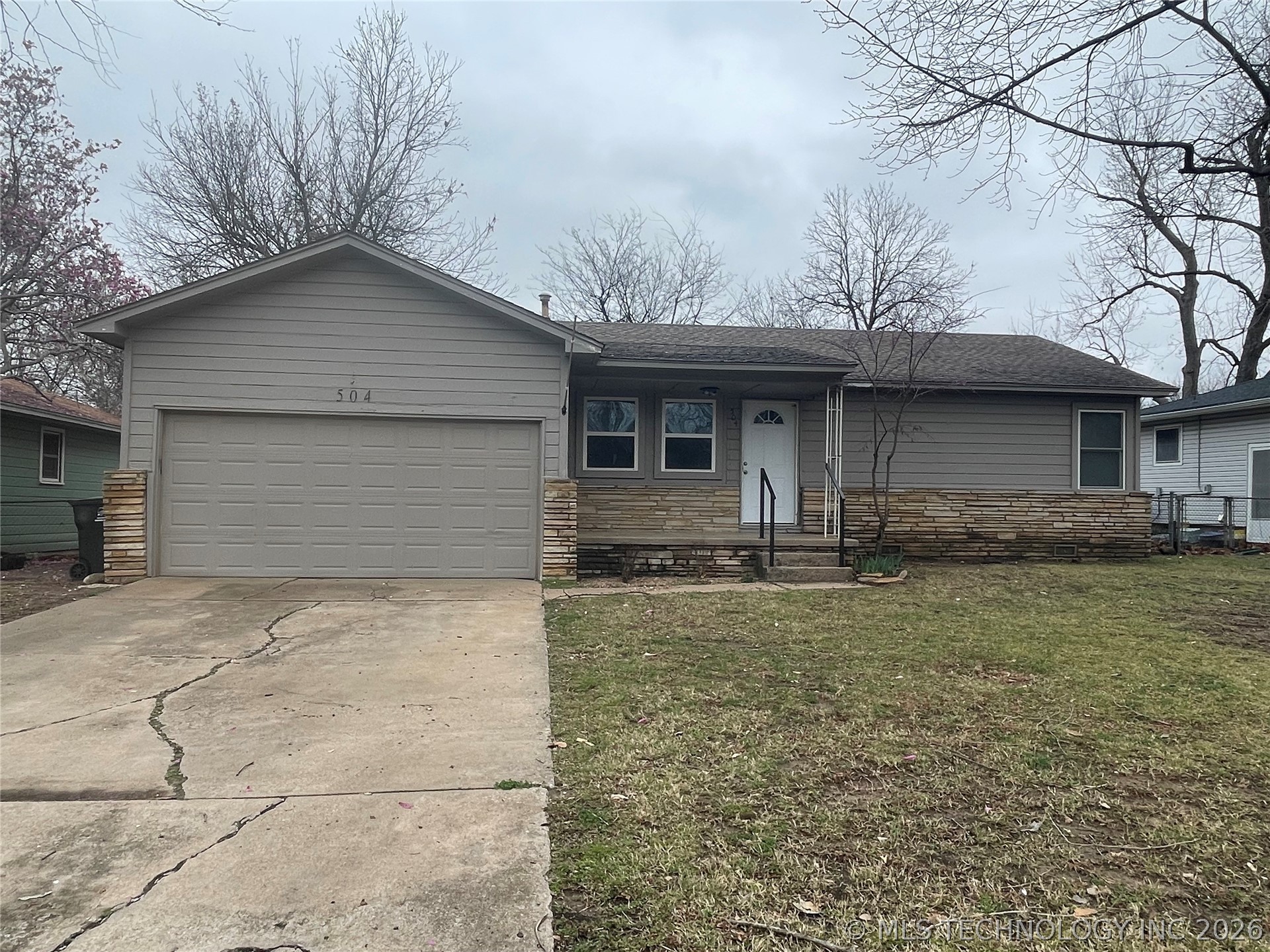 504 W Toledo Street Property Photo 1
