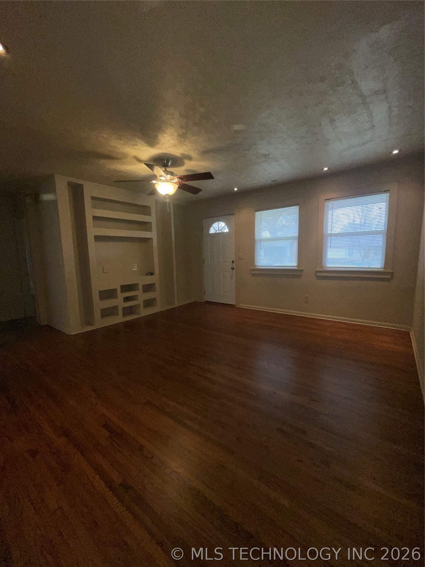 504 W Toledo Street Property Photo 6