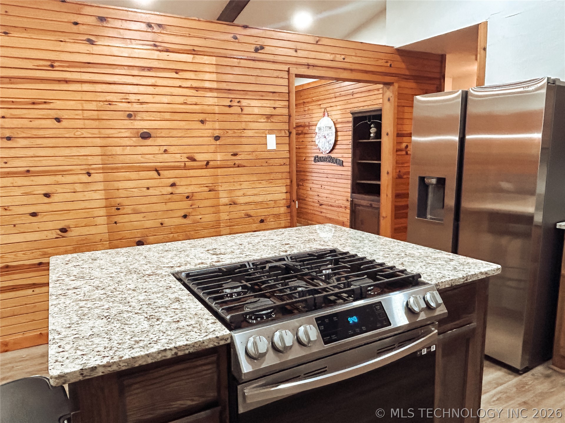 589 Mohawk Drive Property Photo 11