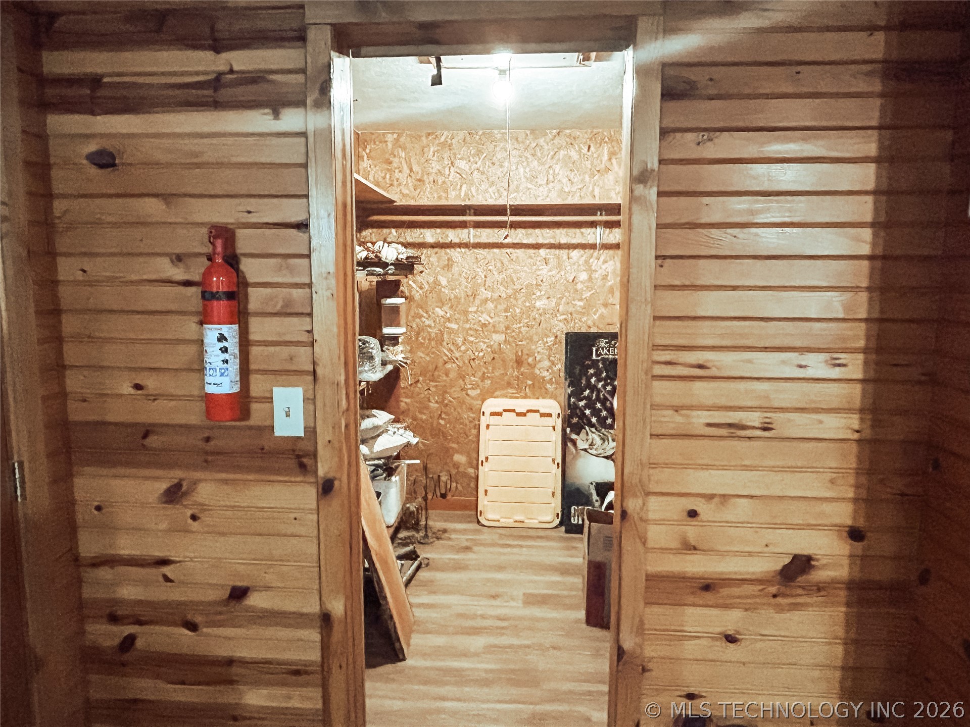 589 Mohawk Drive Property Photo 25