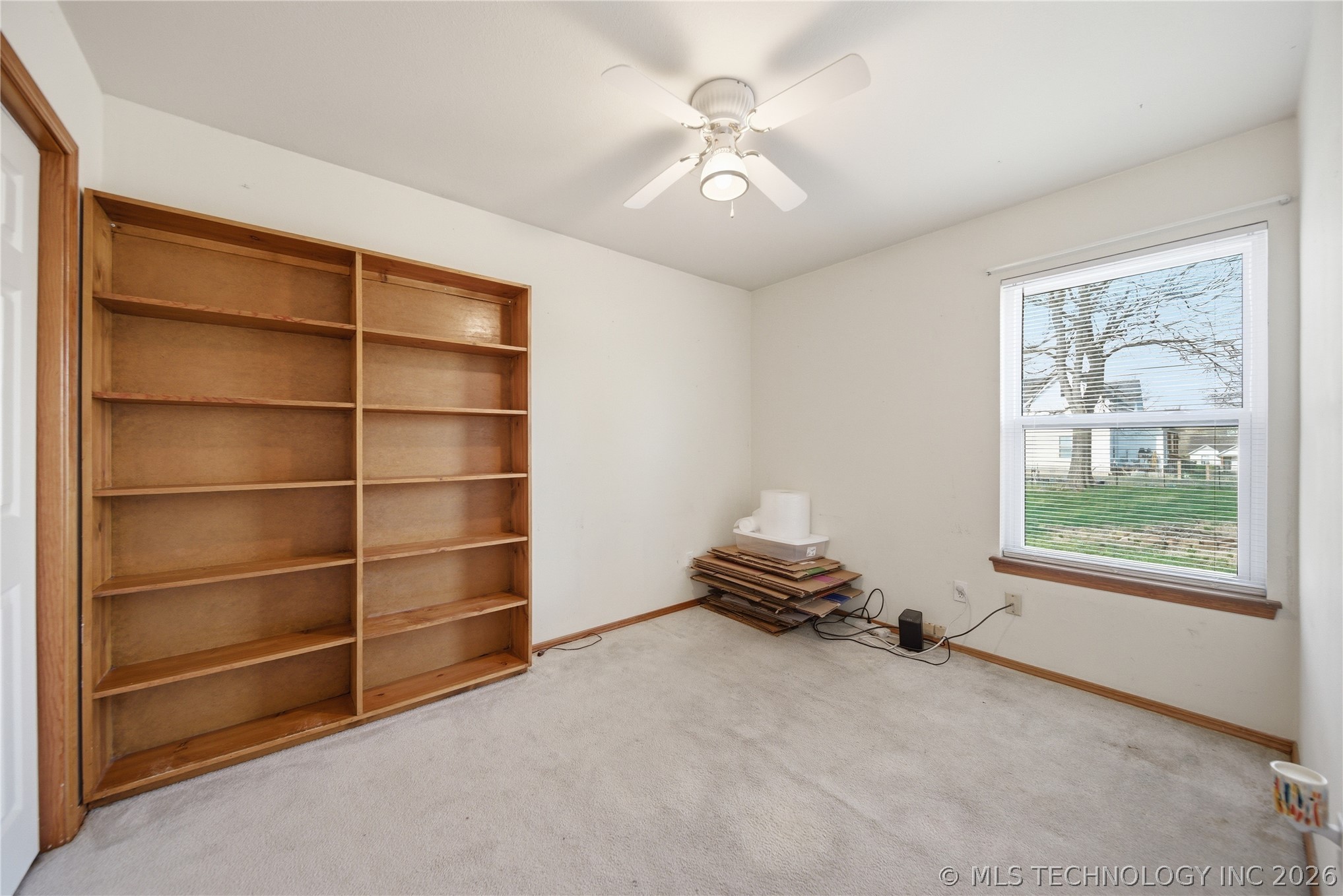206 S Division Street Property Photo 16