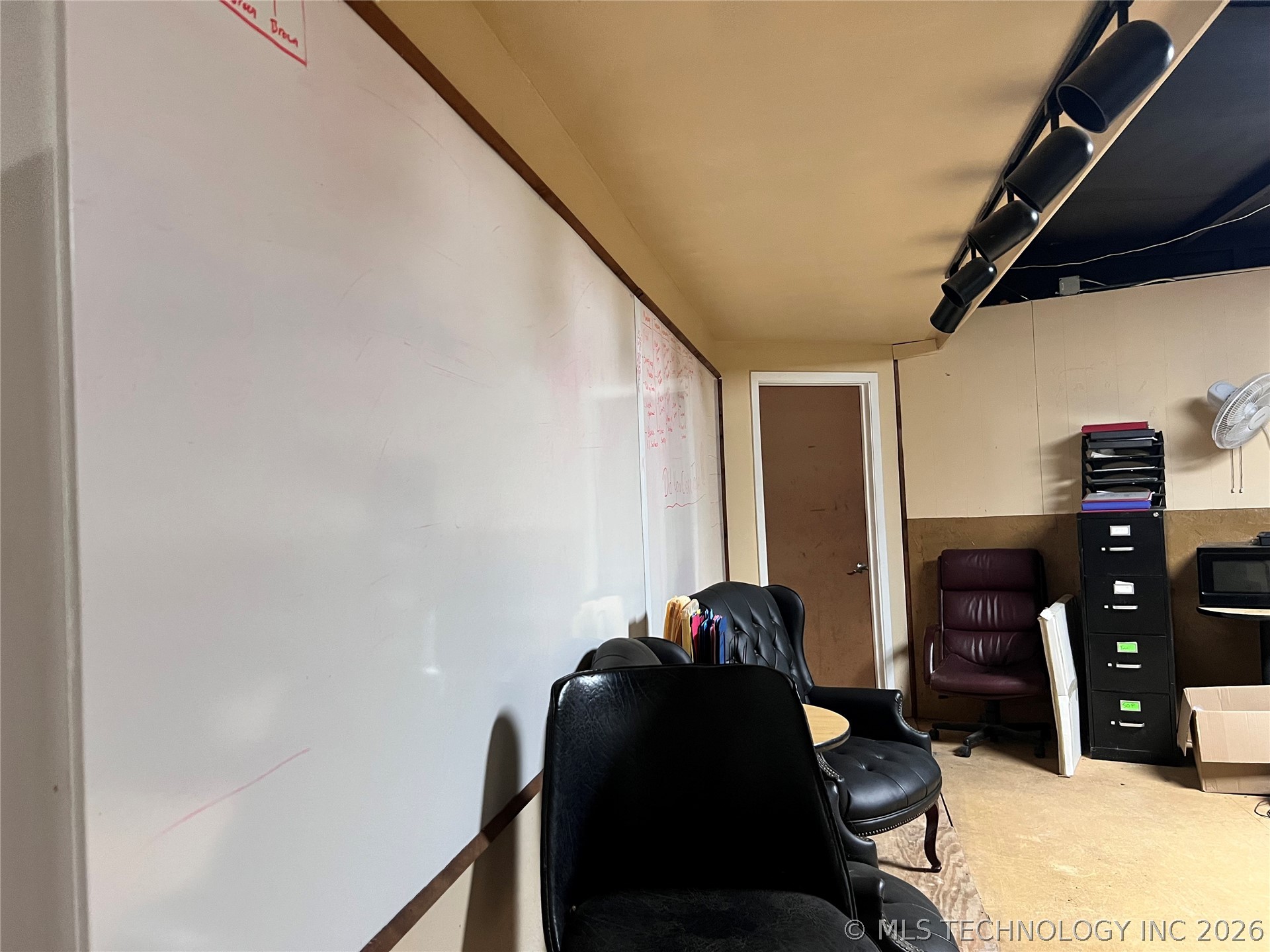 5268 S Highway 377 Property Photo 16
